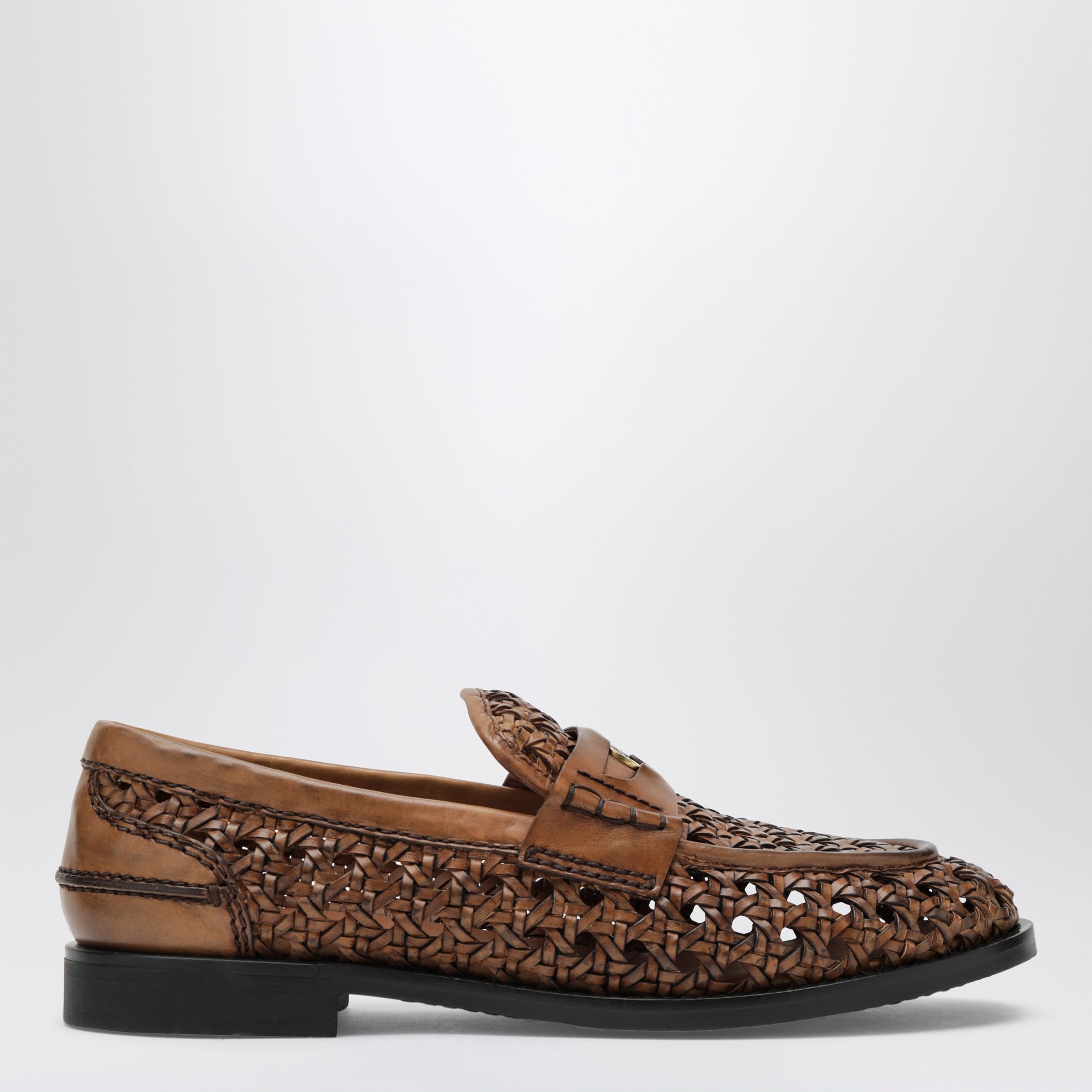 Mocassins penny en cuir tressé couleur cognac