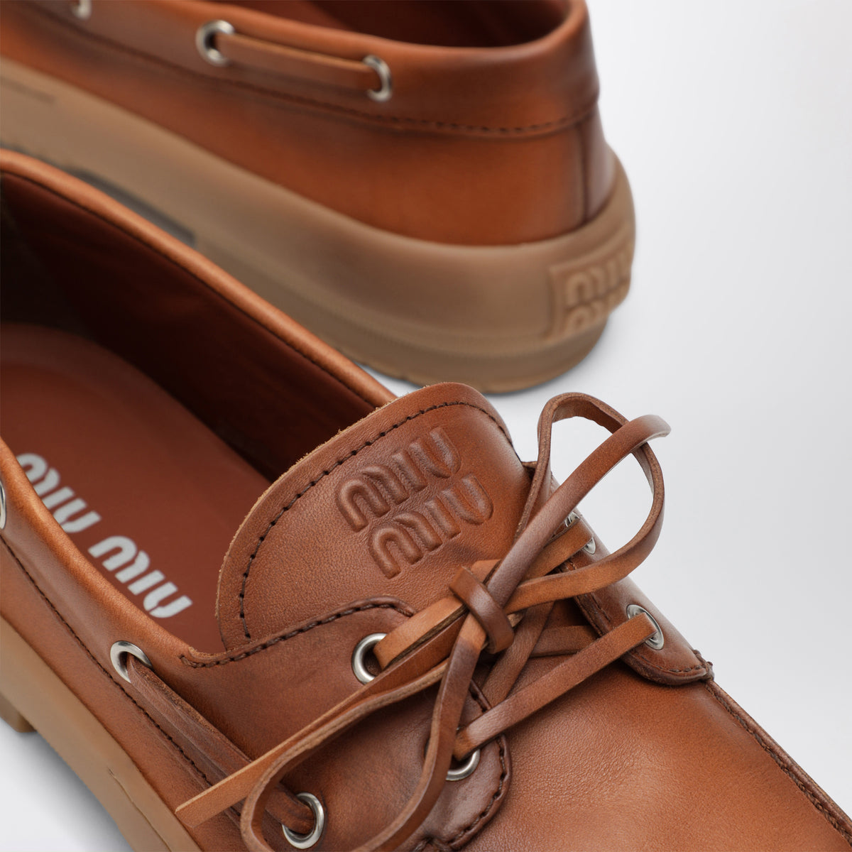 Scarpe da barca Deck color cognac
