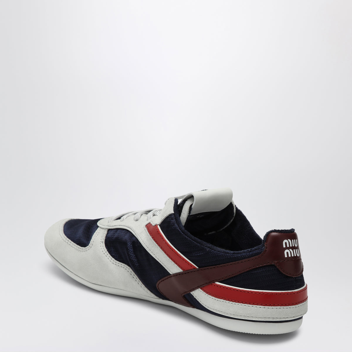 Sneakers Gymnasium Baltisch/Amaranth in technischem Gewebe und Wildleder