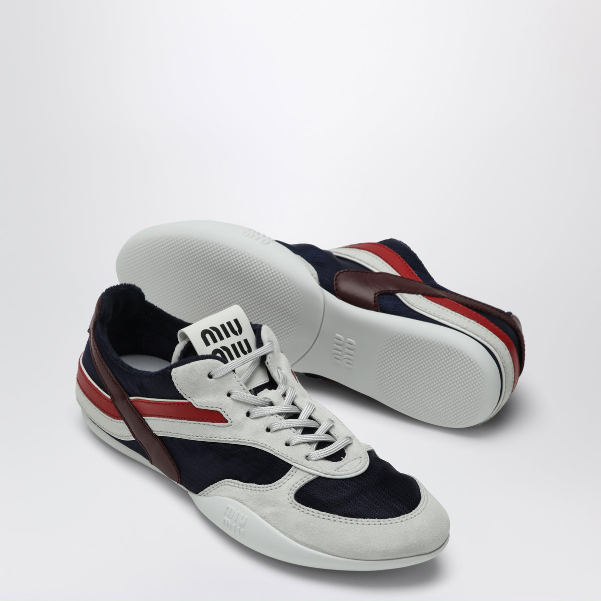 Sneakers Gymnasium Baltisch/Amaranth in technischem Gewebe und Wildleder