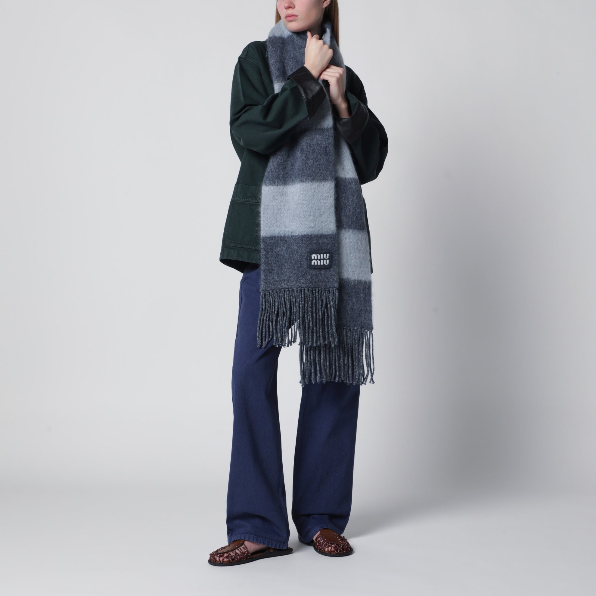 Écharpe à rayures en mélange de mohair bleu