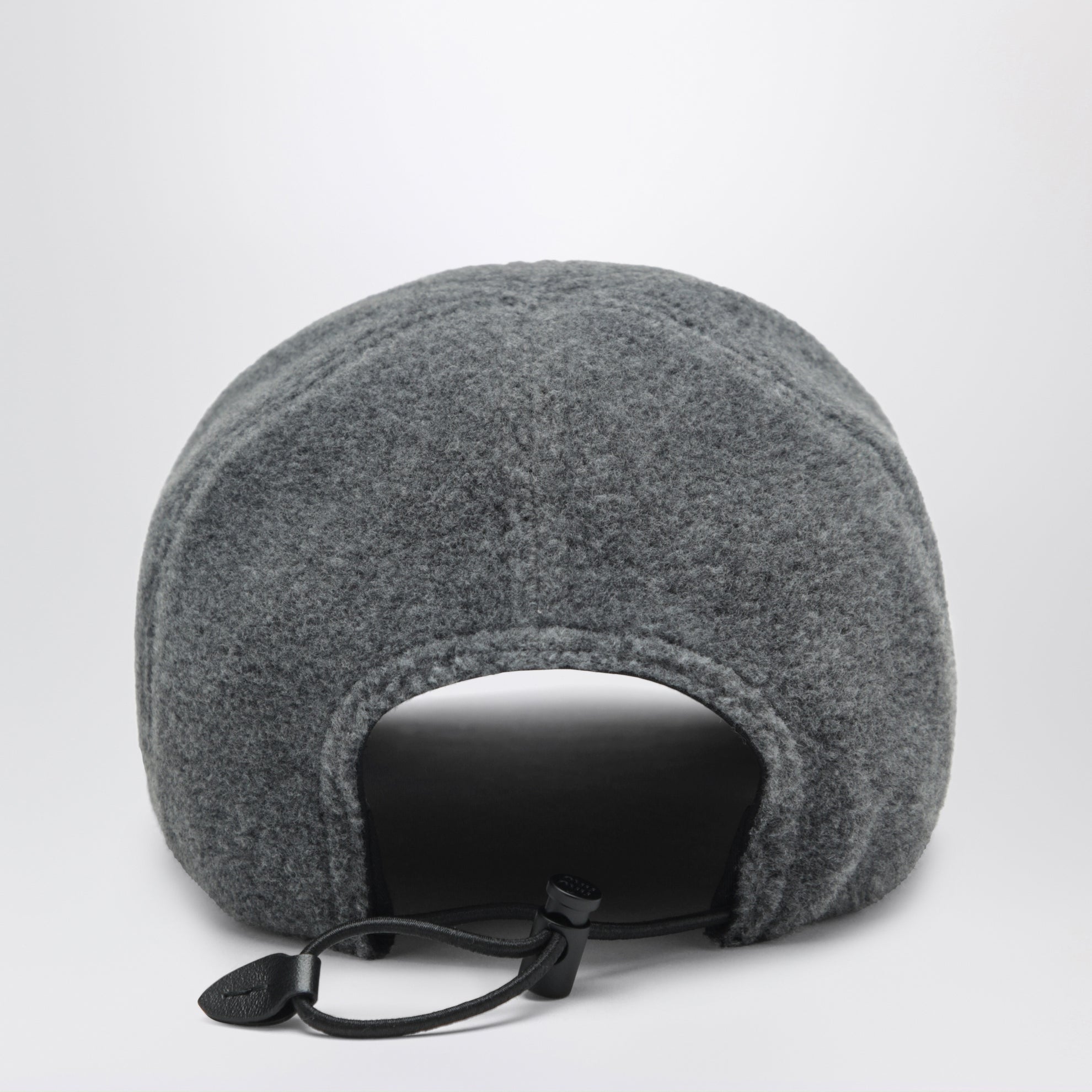 Cappello da baseball grigio in pile