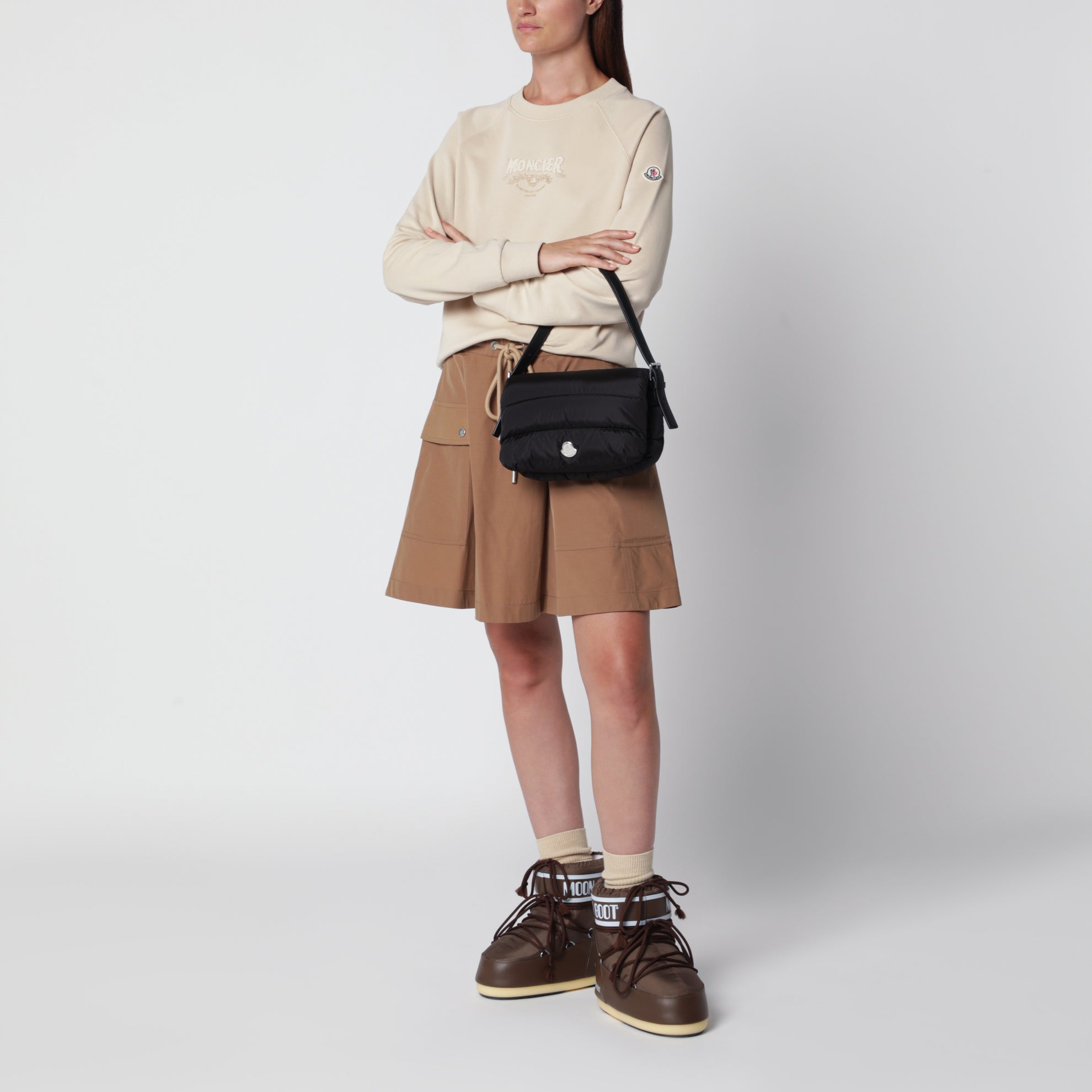 Caradoc black shoulder bag in nylon