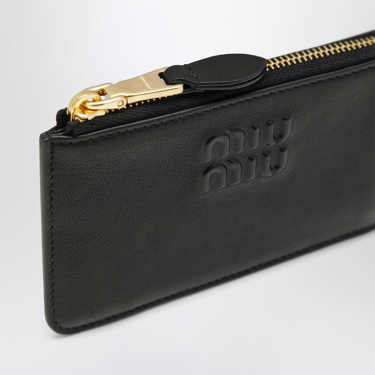 Porte-cartes zippé noir en cuir