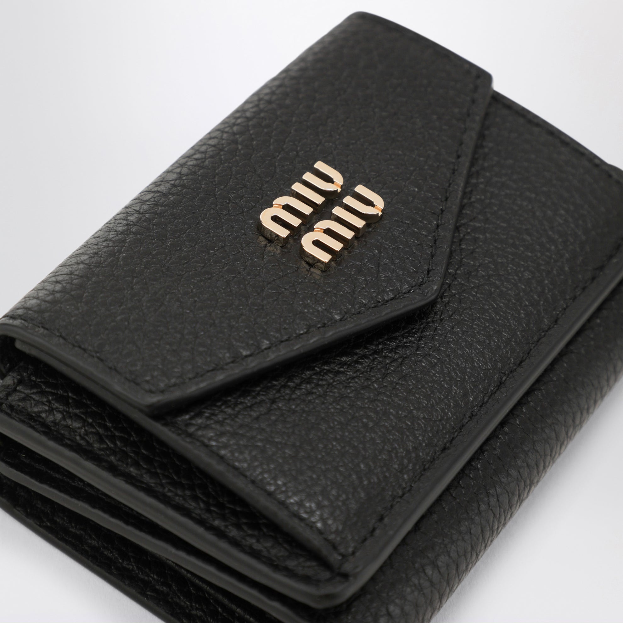 Petit portefeuille en cuir noir