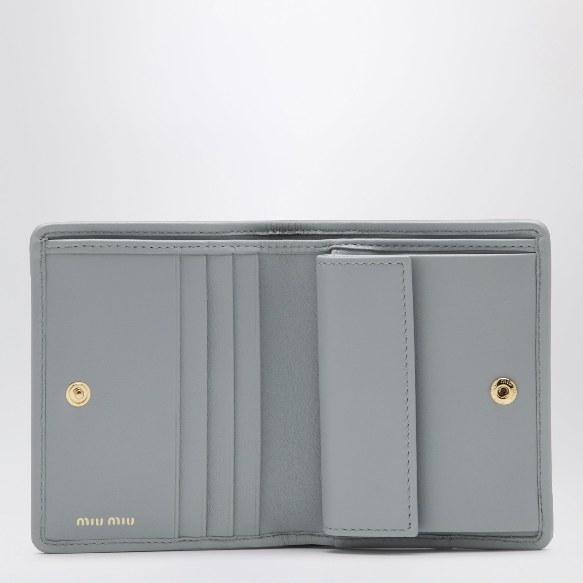 Portefeuille en cuir nappa matelassé couleur perle