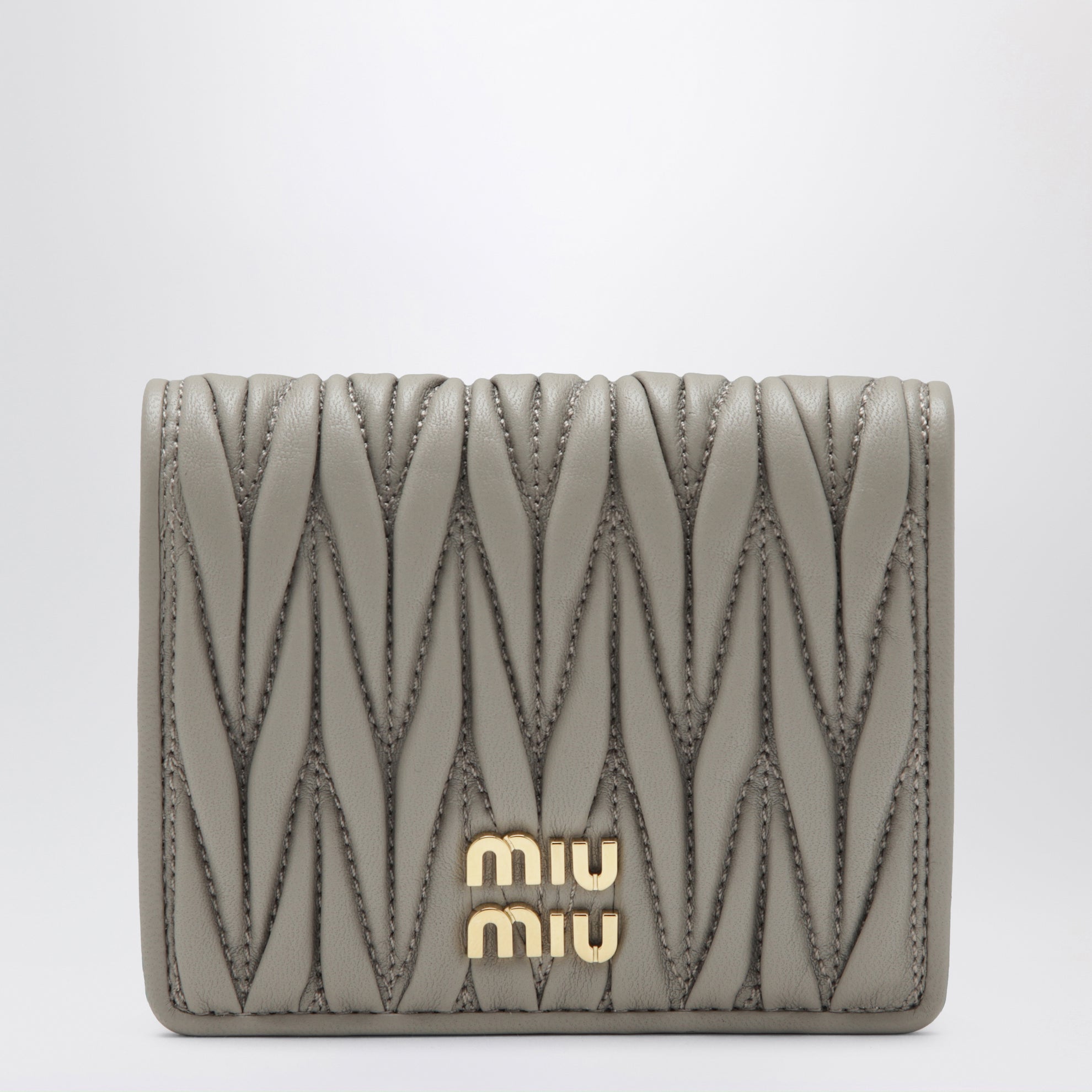 Pumice matelassé nappa leather wallet