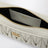 Pochette blanche en cuir nappa matelassé