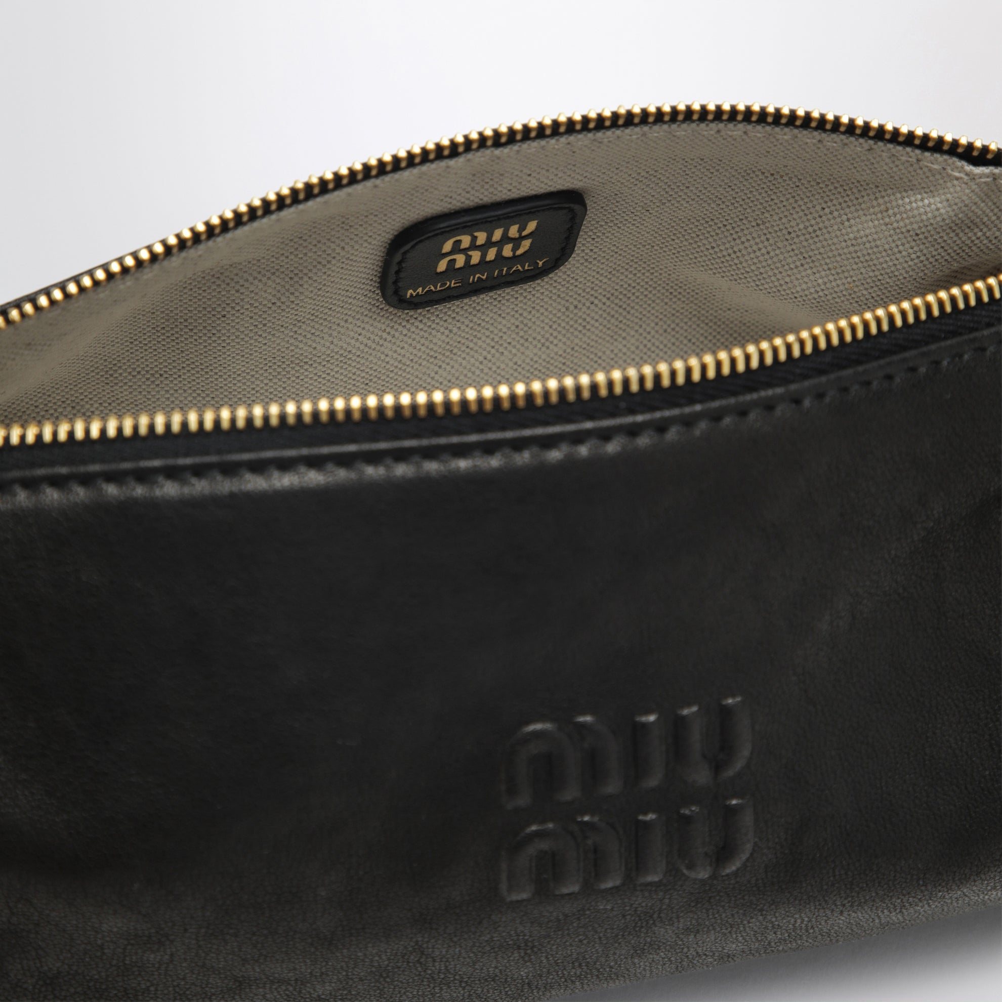 Pochette en cuir nappa noir