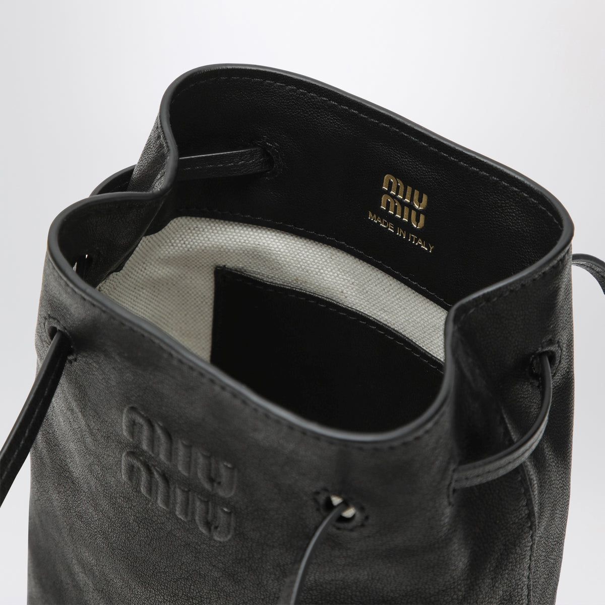 Borsa a secchiello nera