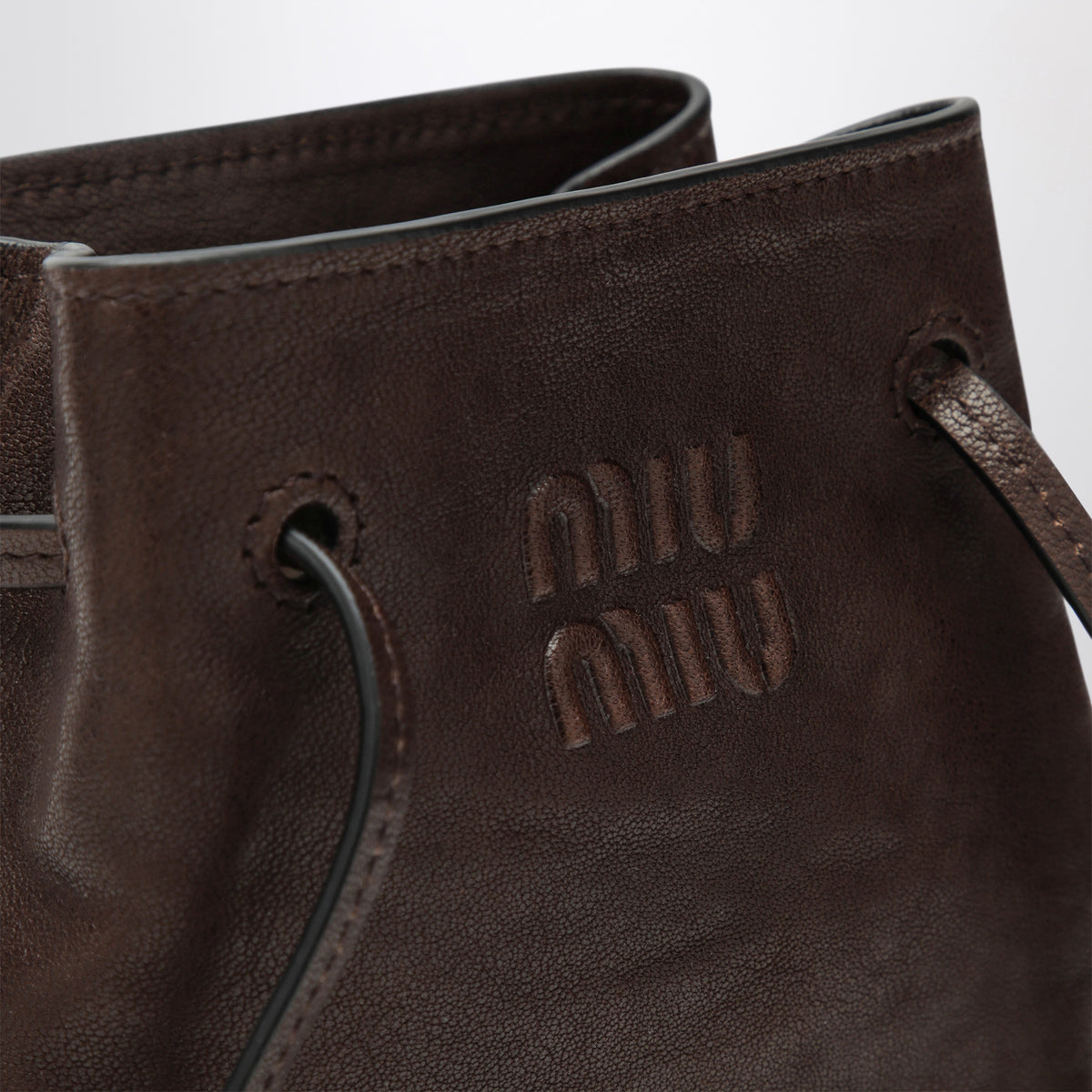 Radica bucket bag