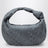 Borsa a spalla Jodie in suede intrecciato indigo