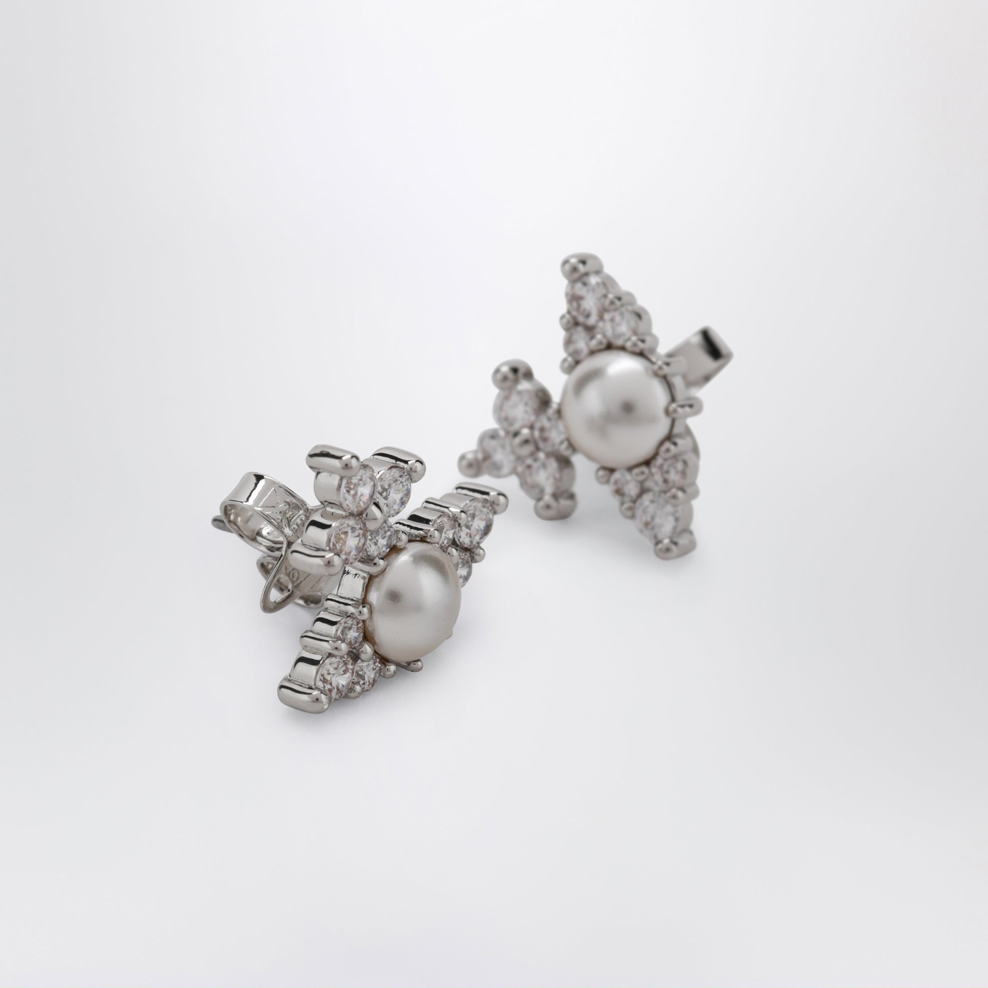 Feodora earrings with pearl