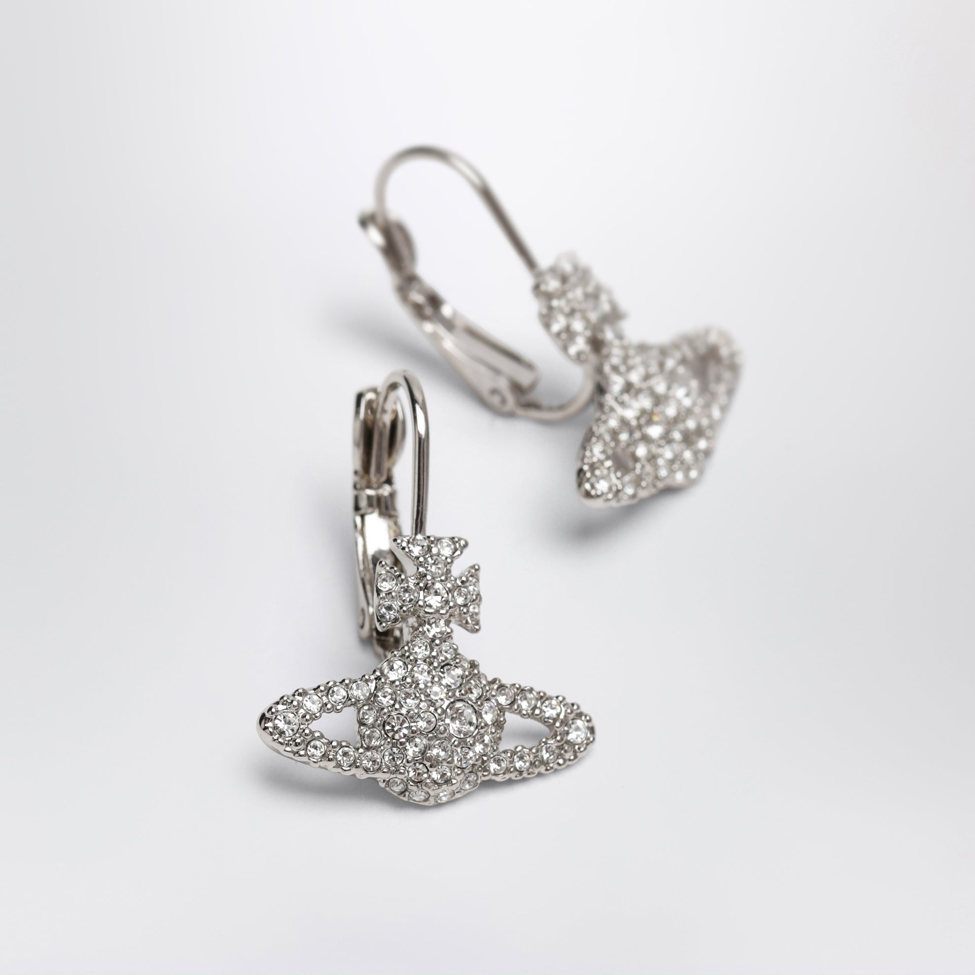 Grace Bas Relief earrings in platinum brass with crystals