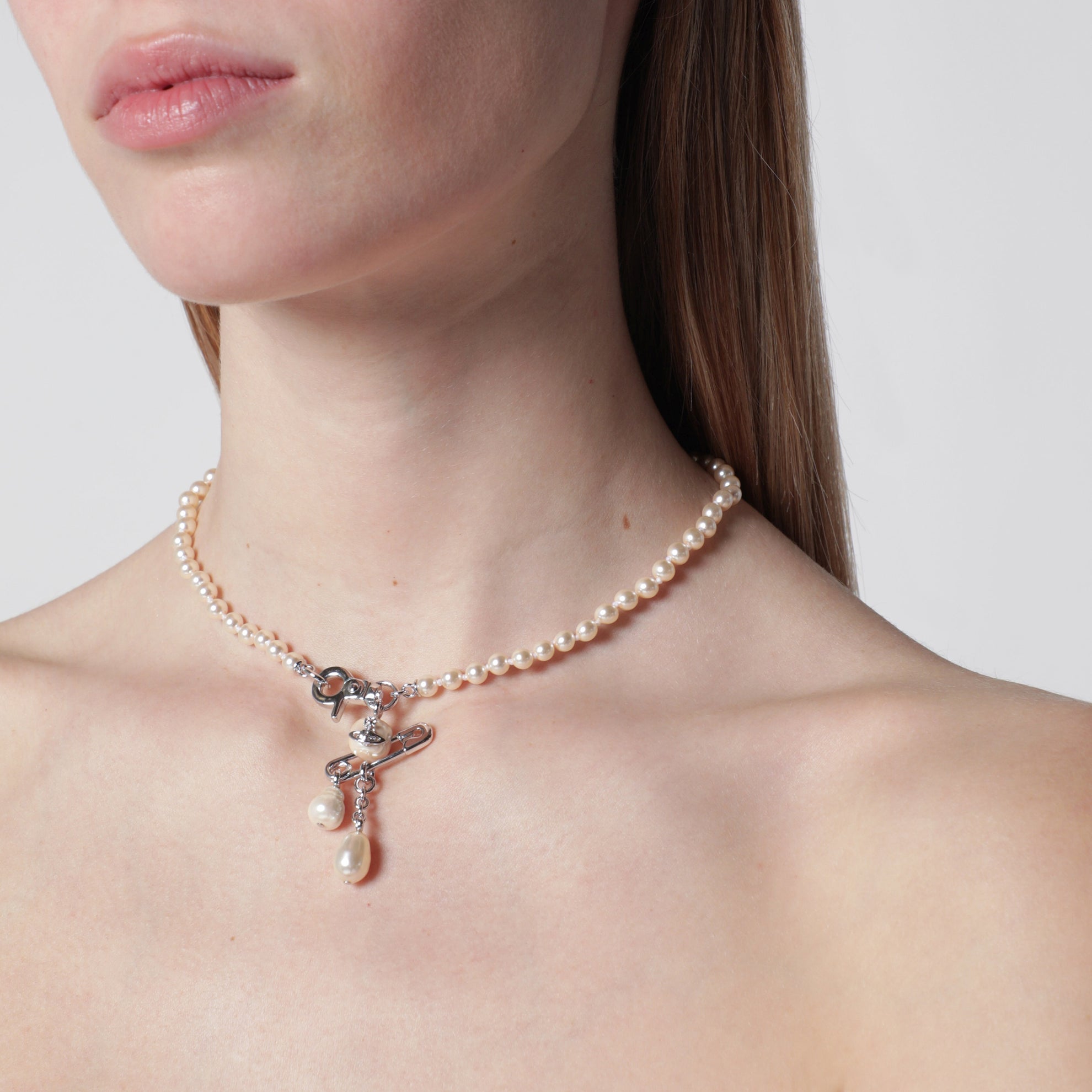 Collier Claude en platine avec petite perle