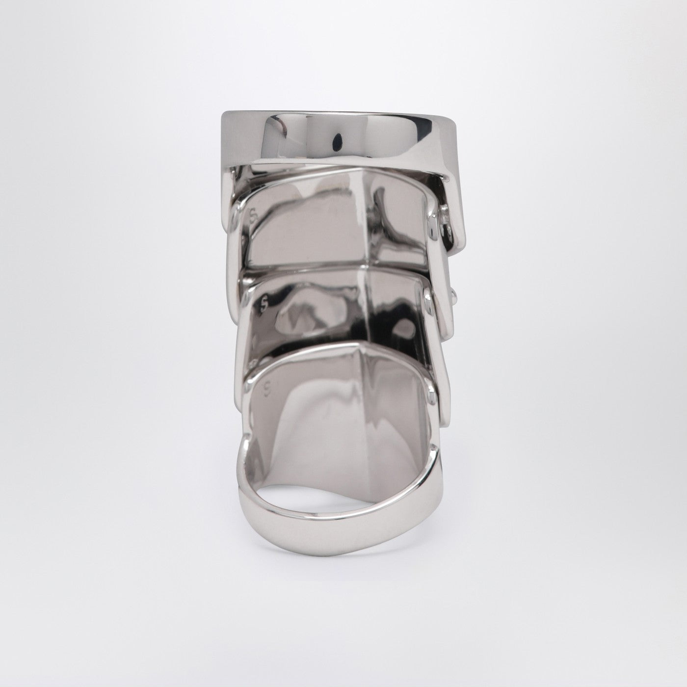 Armour ring in platinum
