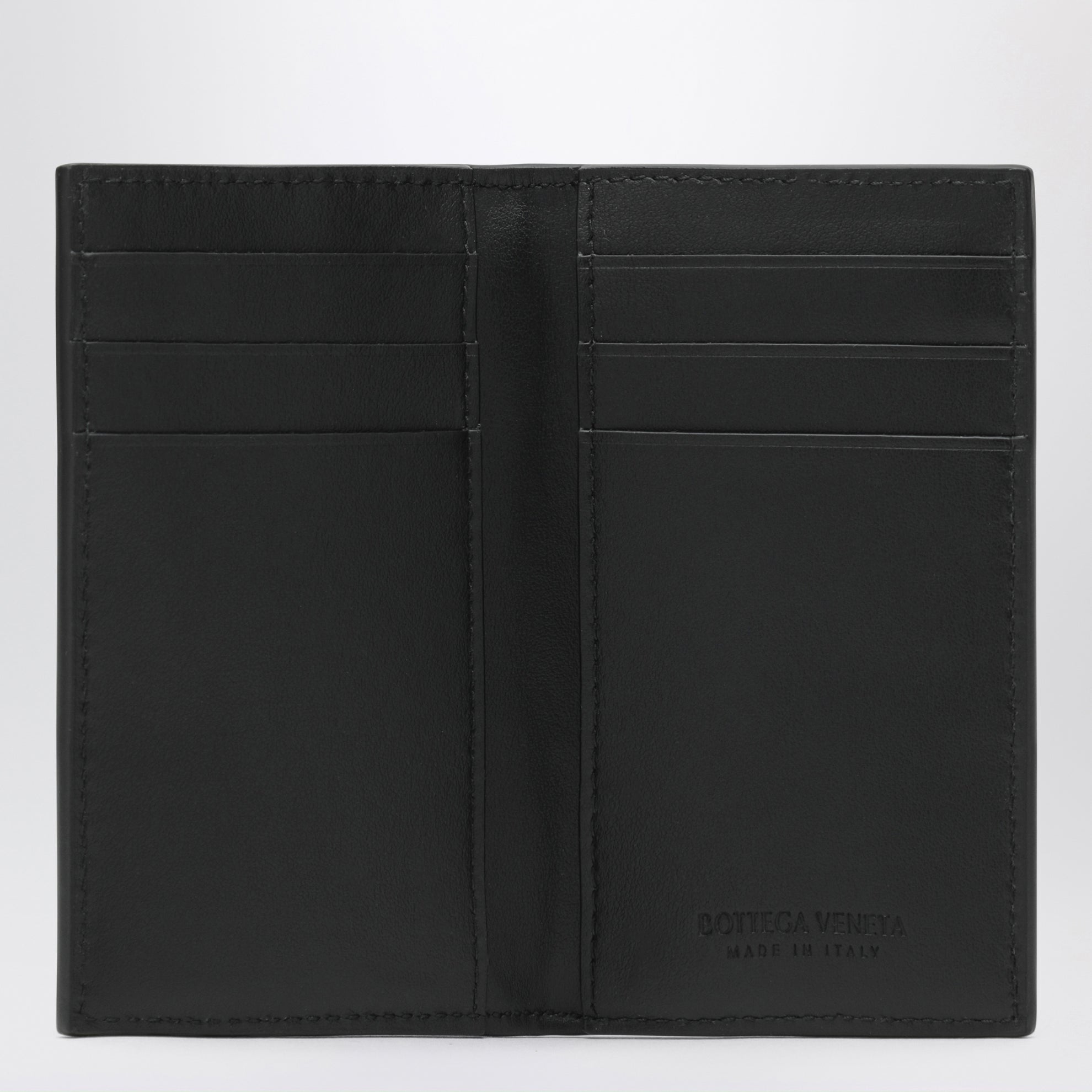 Black bifold card holder with Maxi Intreccio