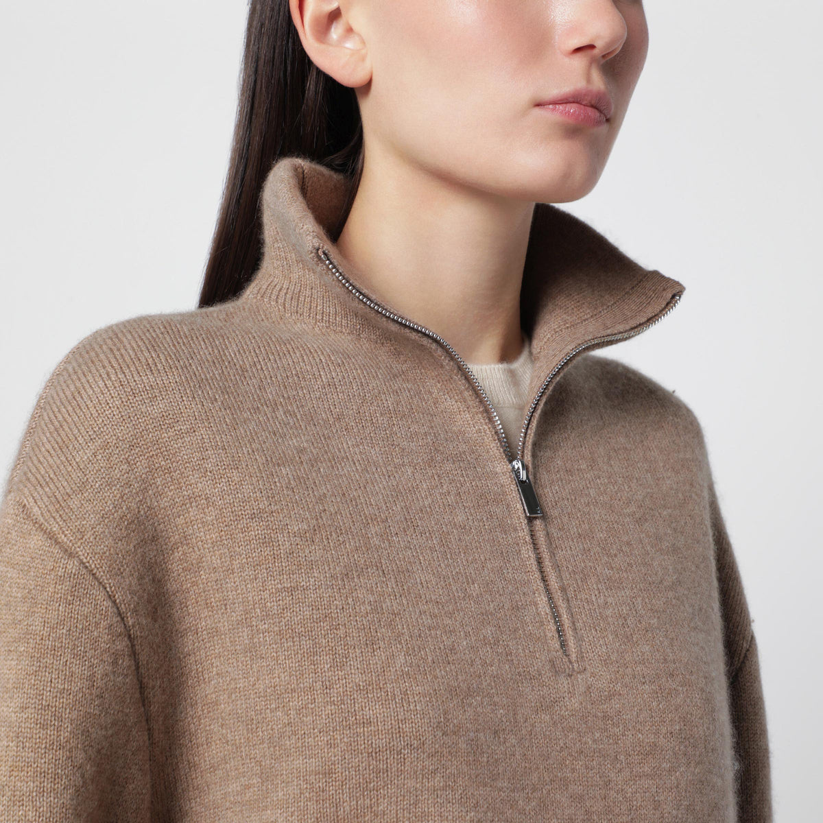 Hazelnut Dana sweater in merino wool and cashmere