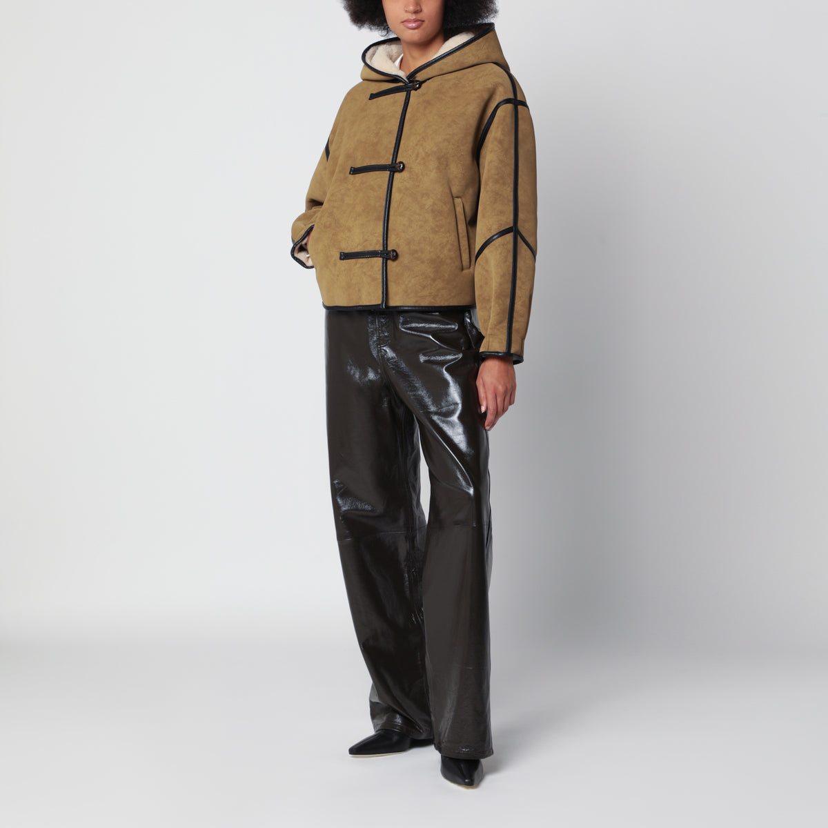 Beige Fia jacket in faux shearling with hood