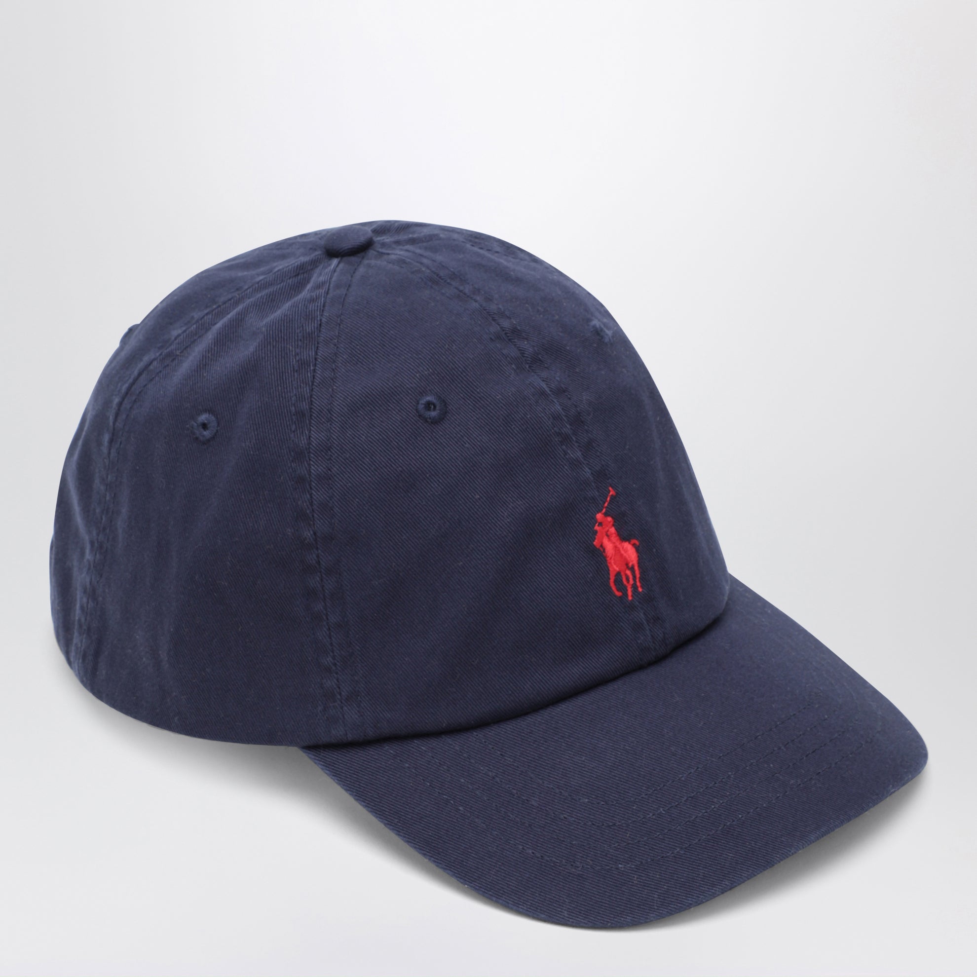 Baseballkappe in Navyblau mit gesticktem Logo