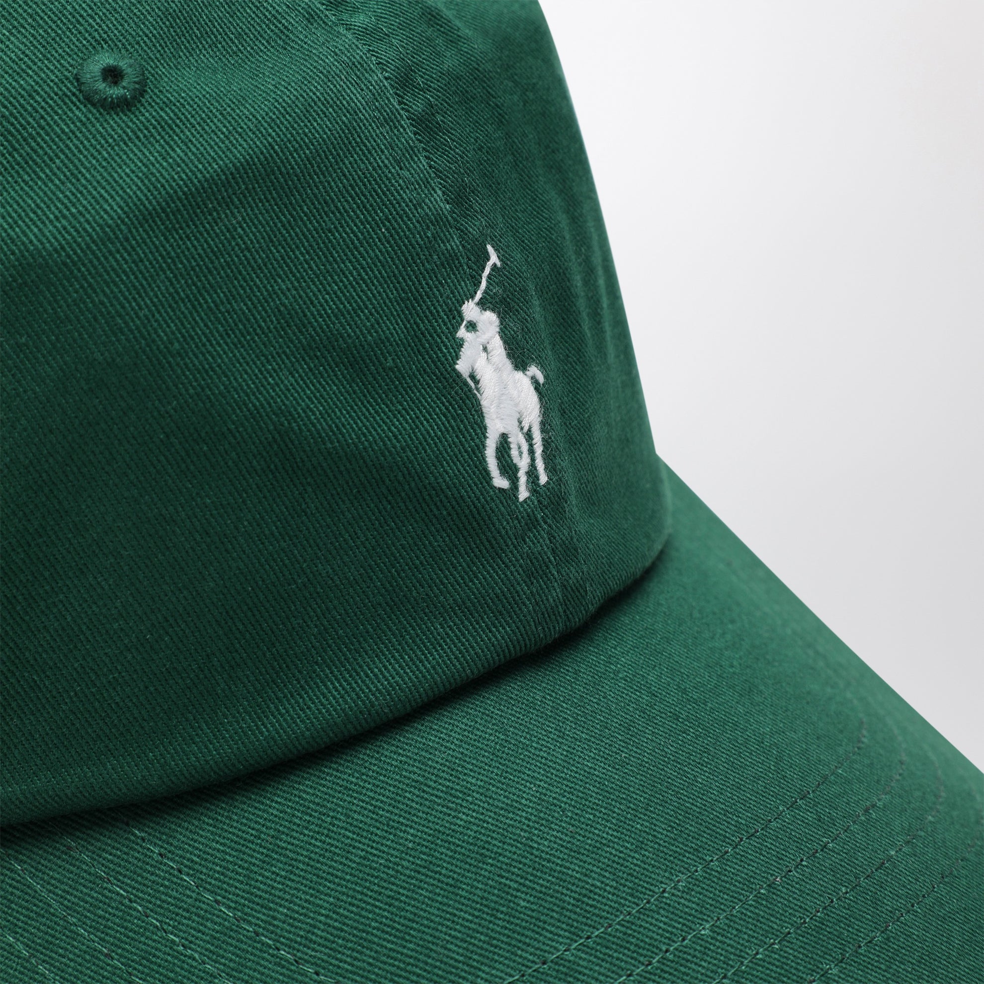 Cappello da baseball verde con logo