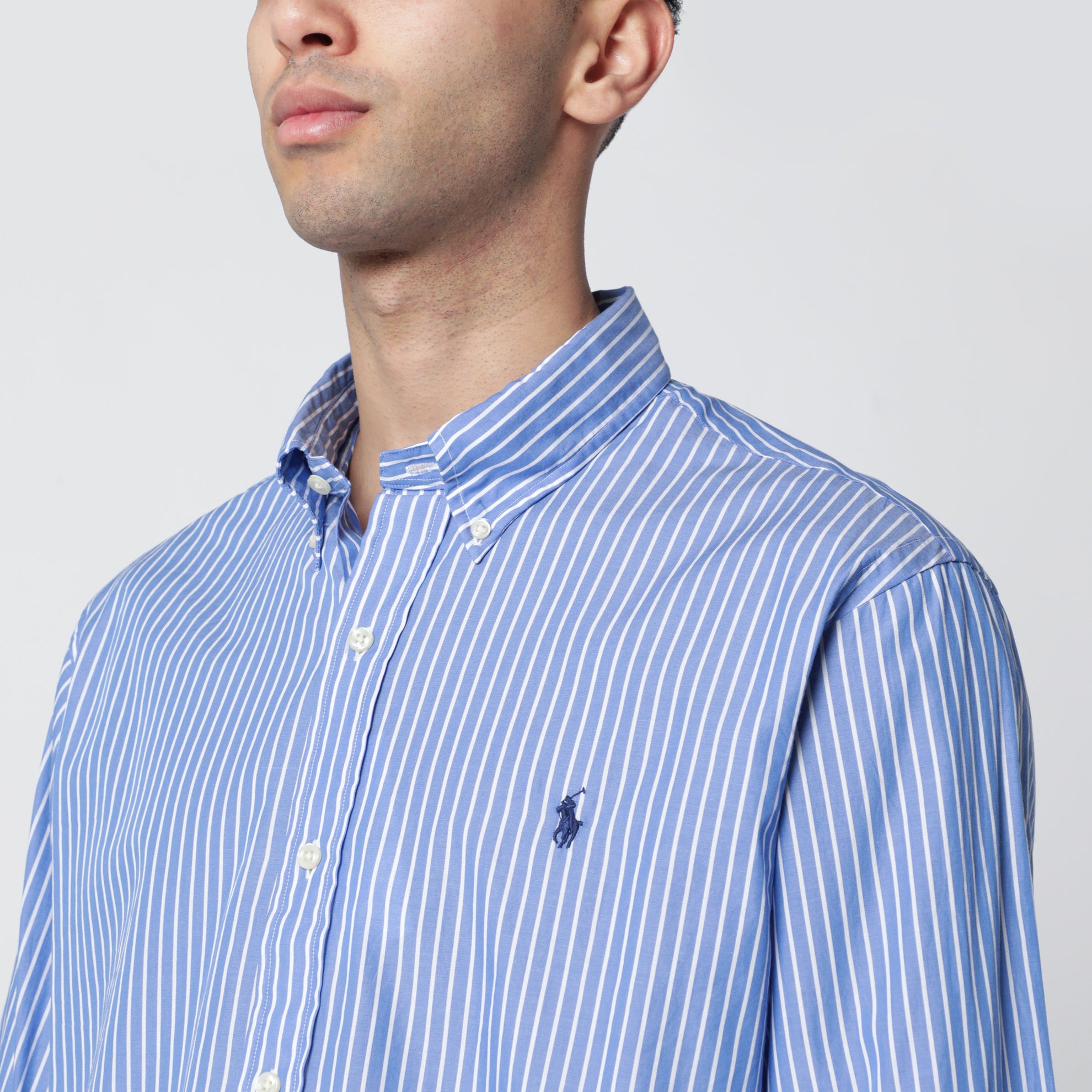 White/blue striped Custom-Fit poplin shirt