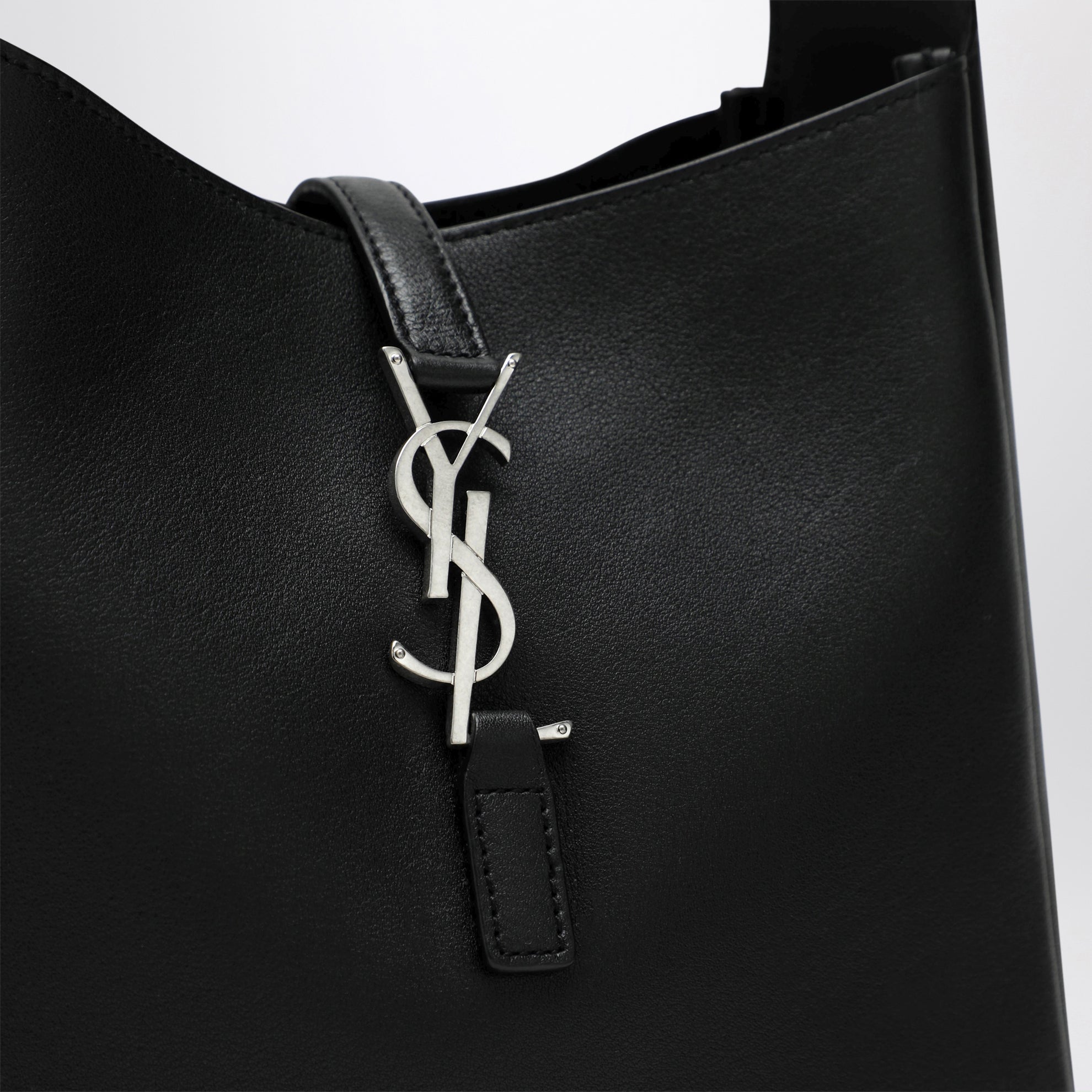 Borsa piccola Le 5 À 7 nera in pelle