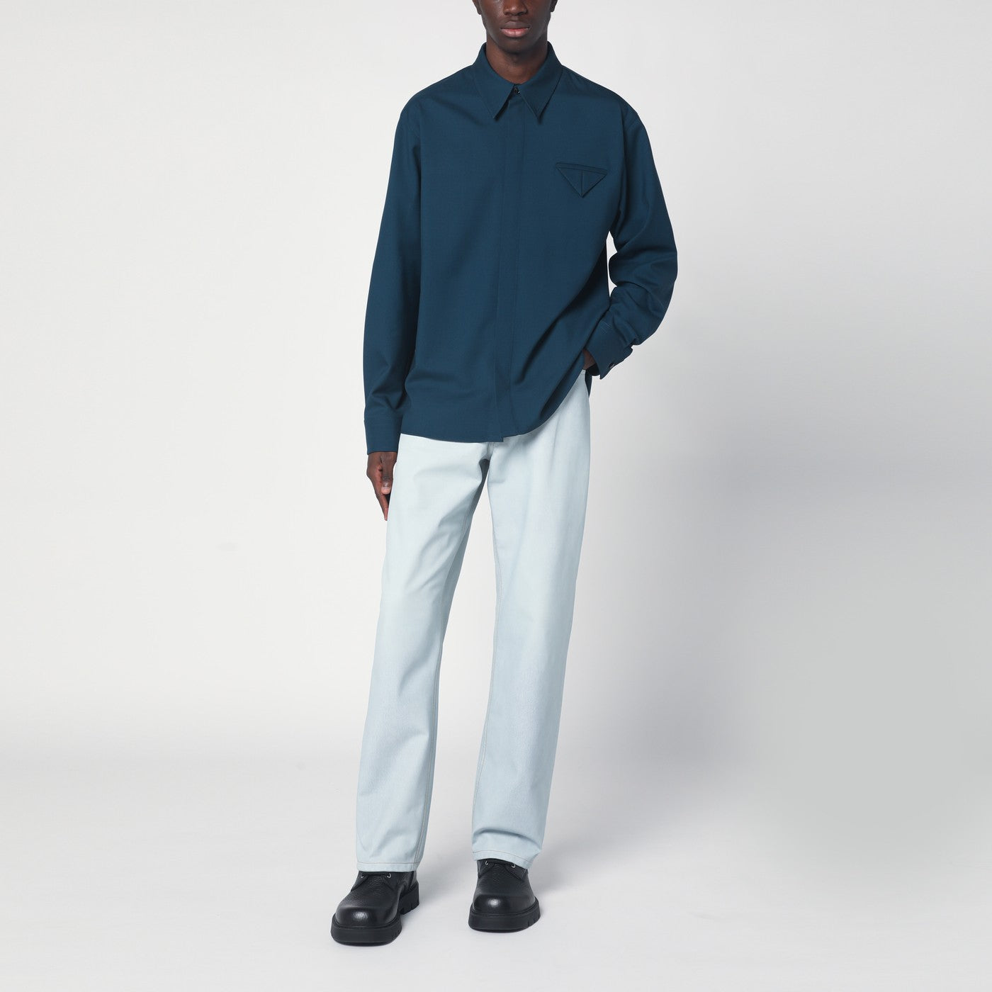 Jean droit bleu clair