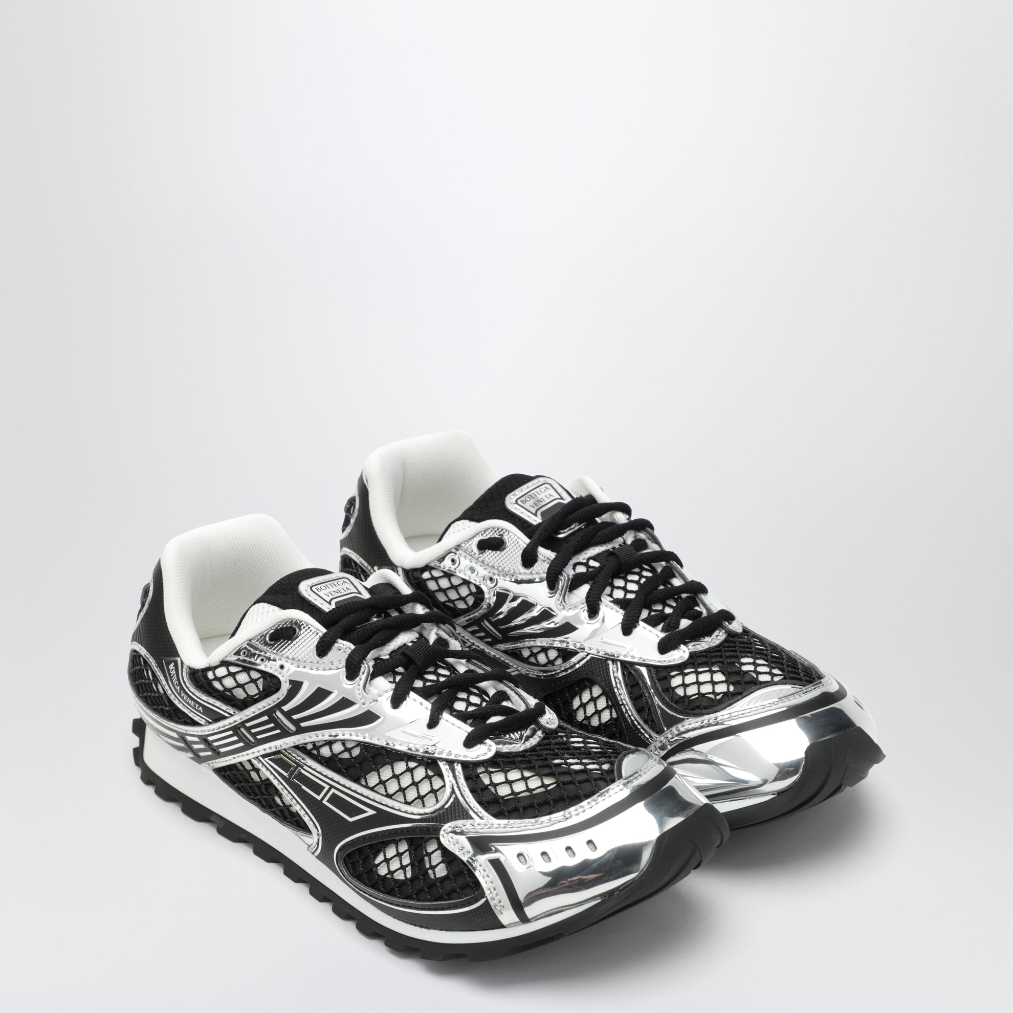 Sneakers Orbit noires/argentées en tissu technique