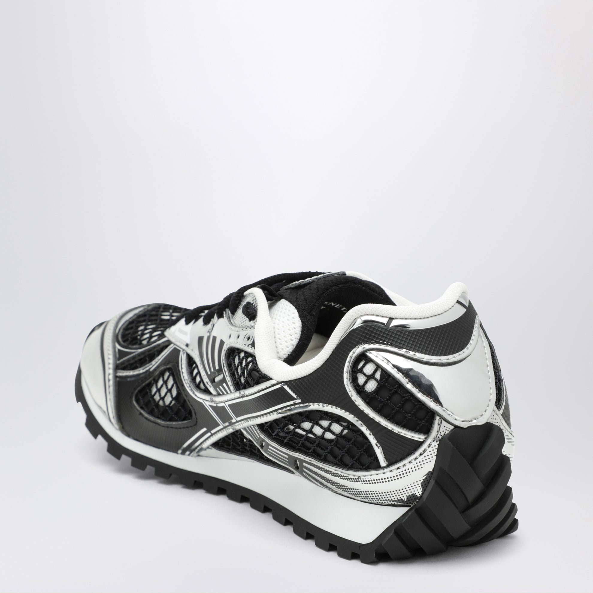 Sneakers Orbit noires/argentées en tissu technique