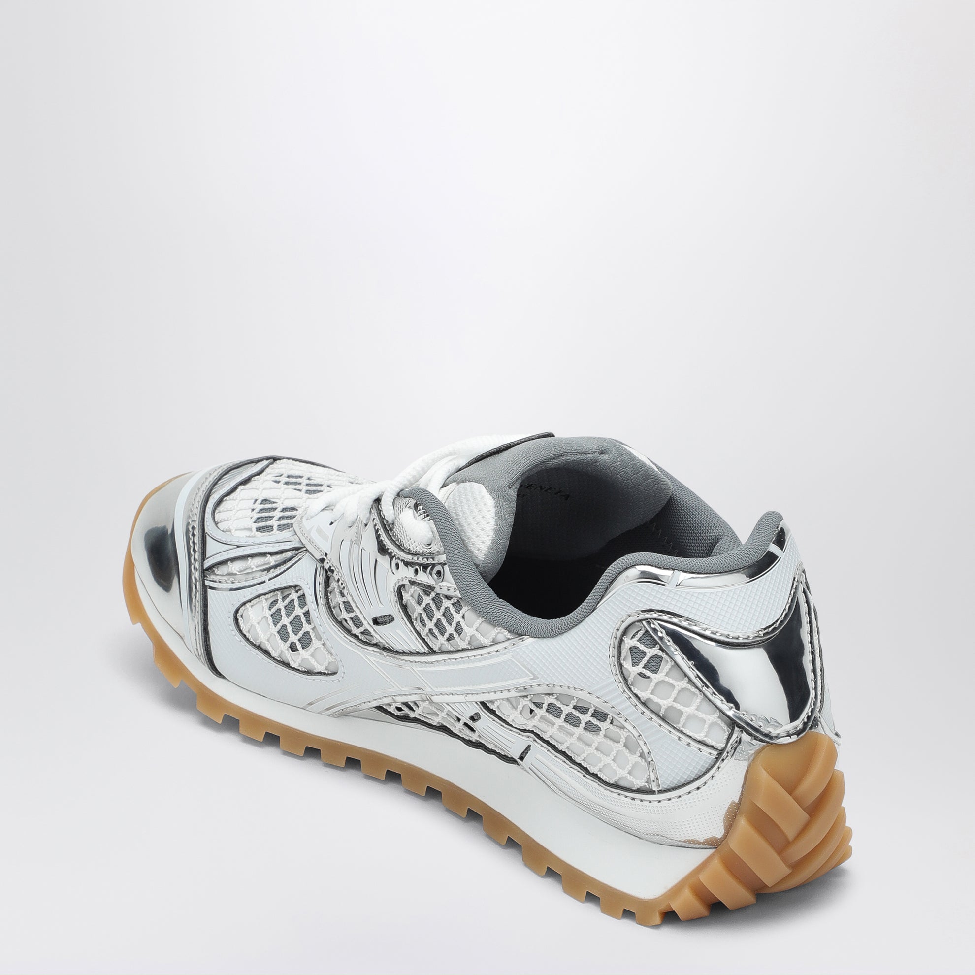 Low Orbit silver/white trainer