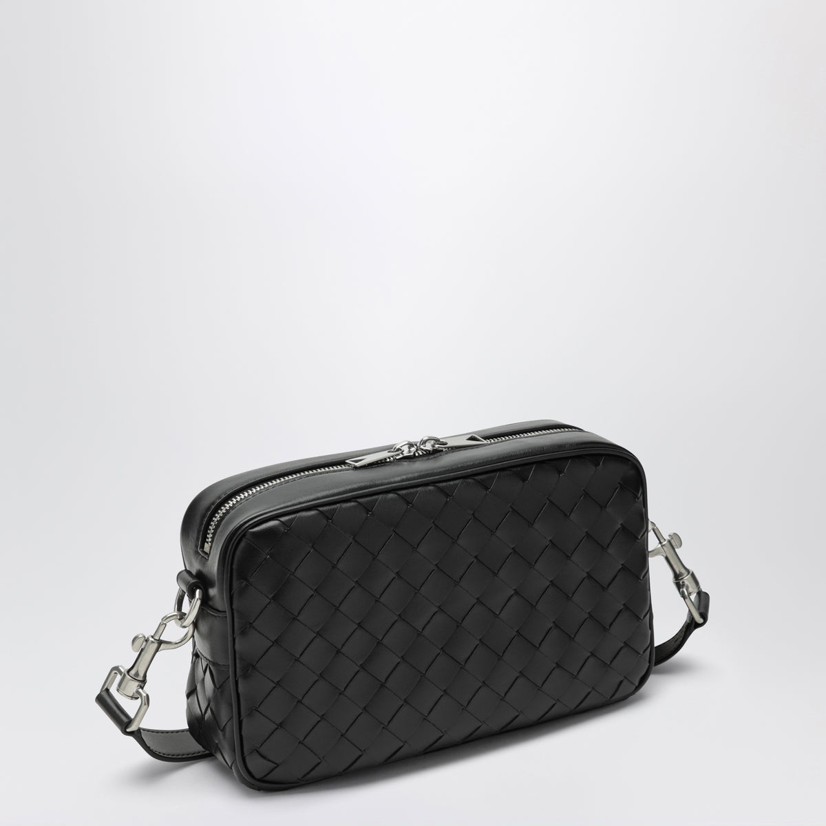 Schwarze Camera Bag aus Intrecciato