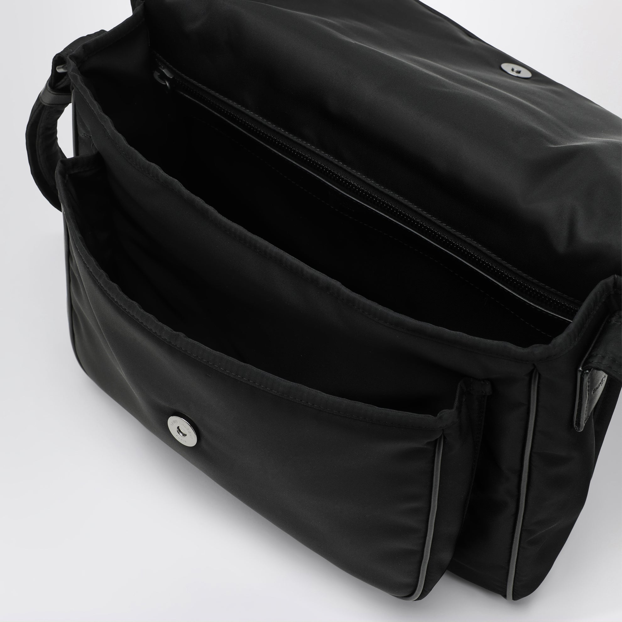 Messenger Niki nera in nylon rigenerato Econyl®