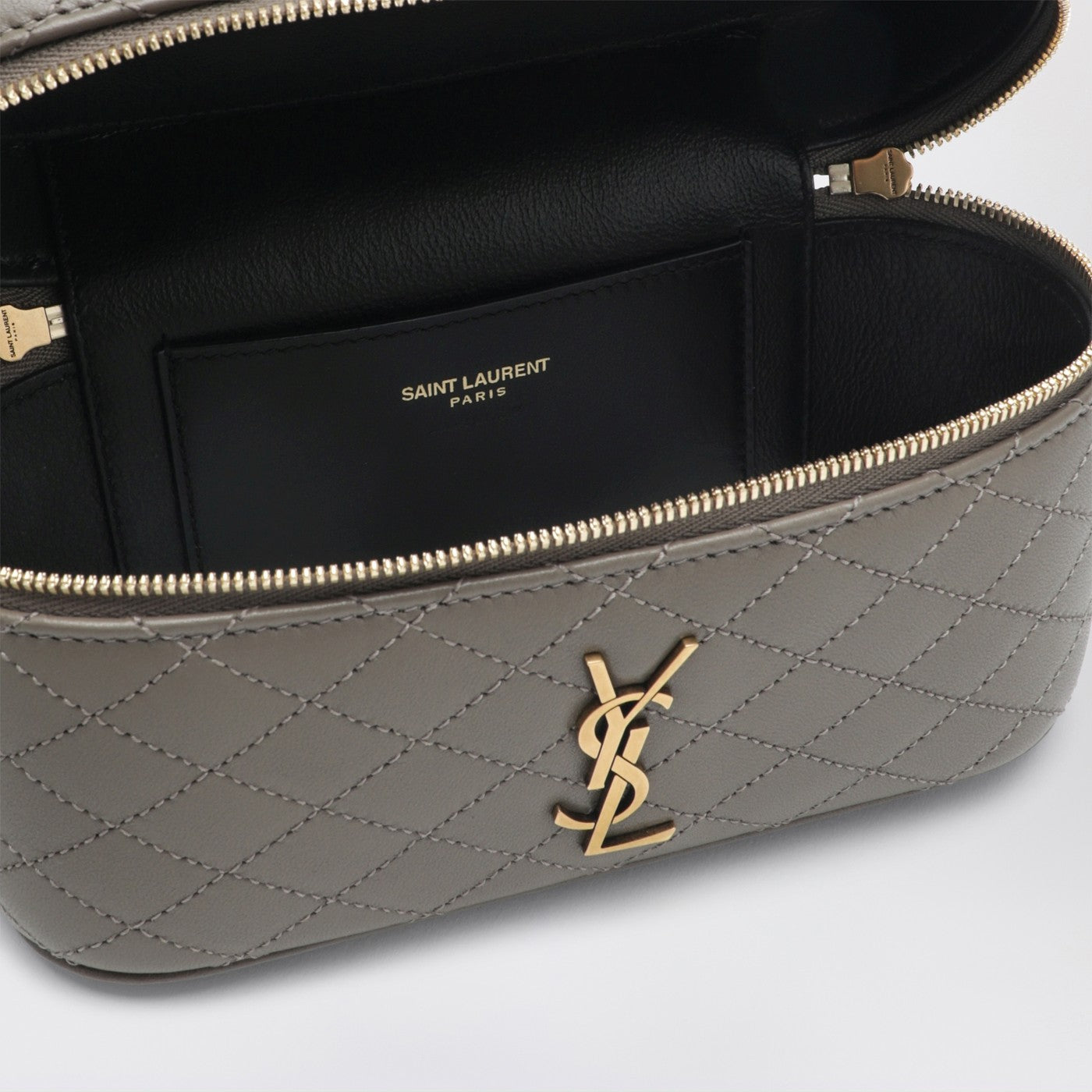 Gaby Vanity Bag coloris taupe