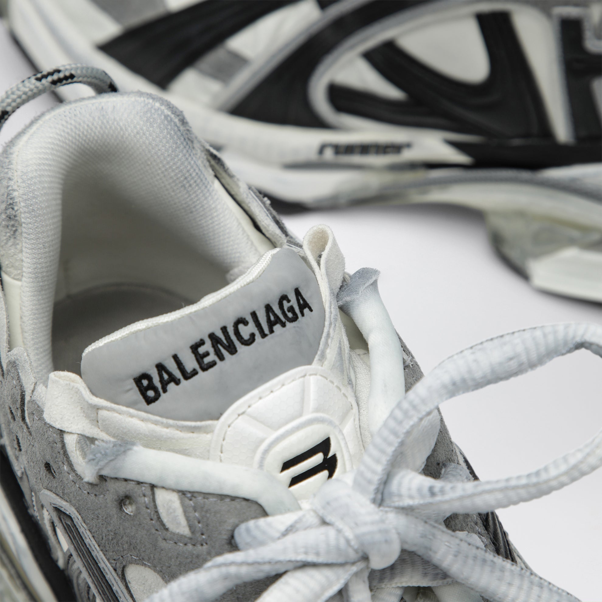 Sneaker Runner in nylon grigio/bianco/nero