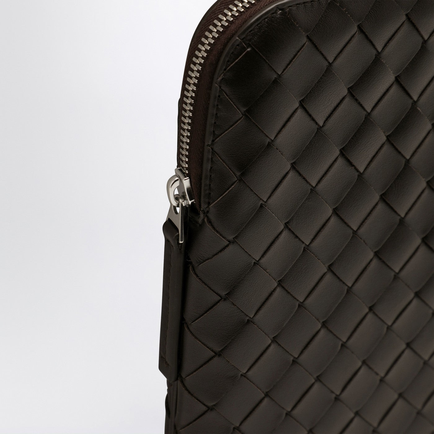 Getaway Fondente Intrecciato Document Holder