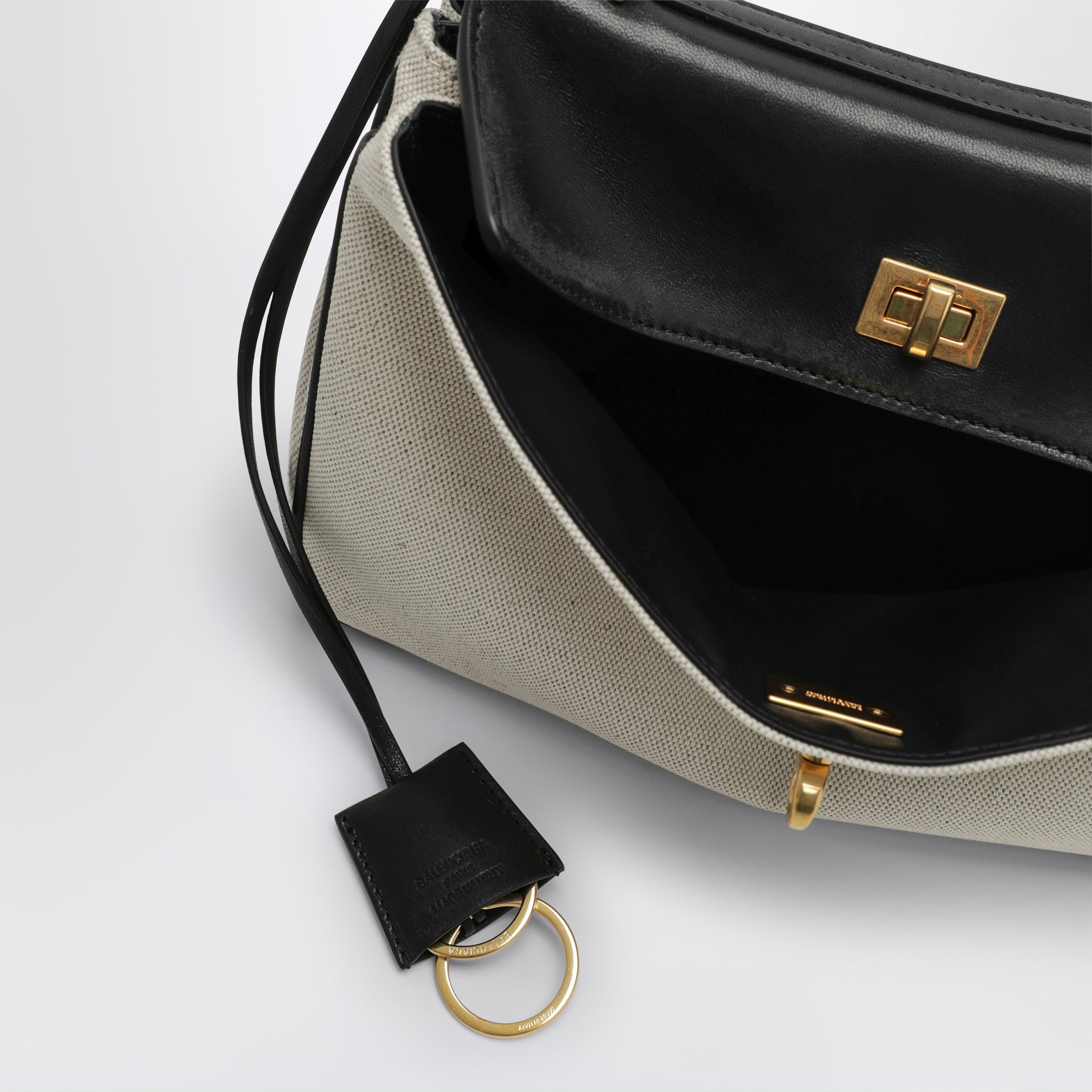 Small Rodeo handbag in linen and lambskin, natural/black
