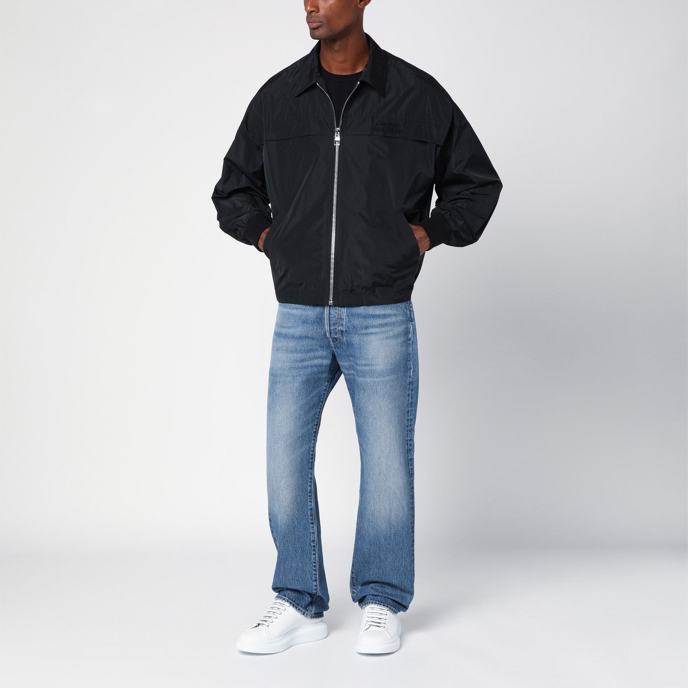 Giubbotto leggero con zip nero