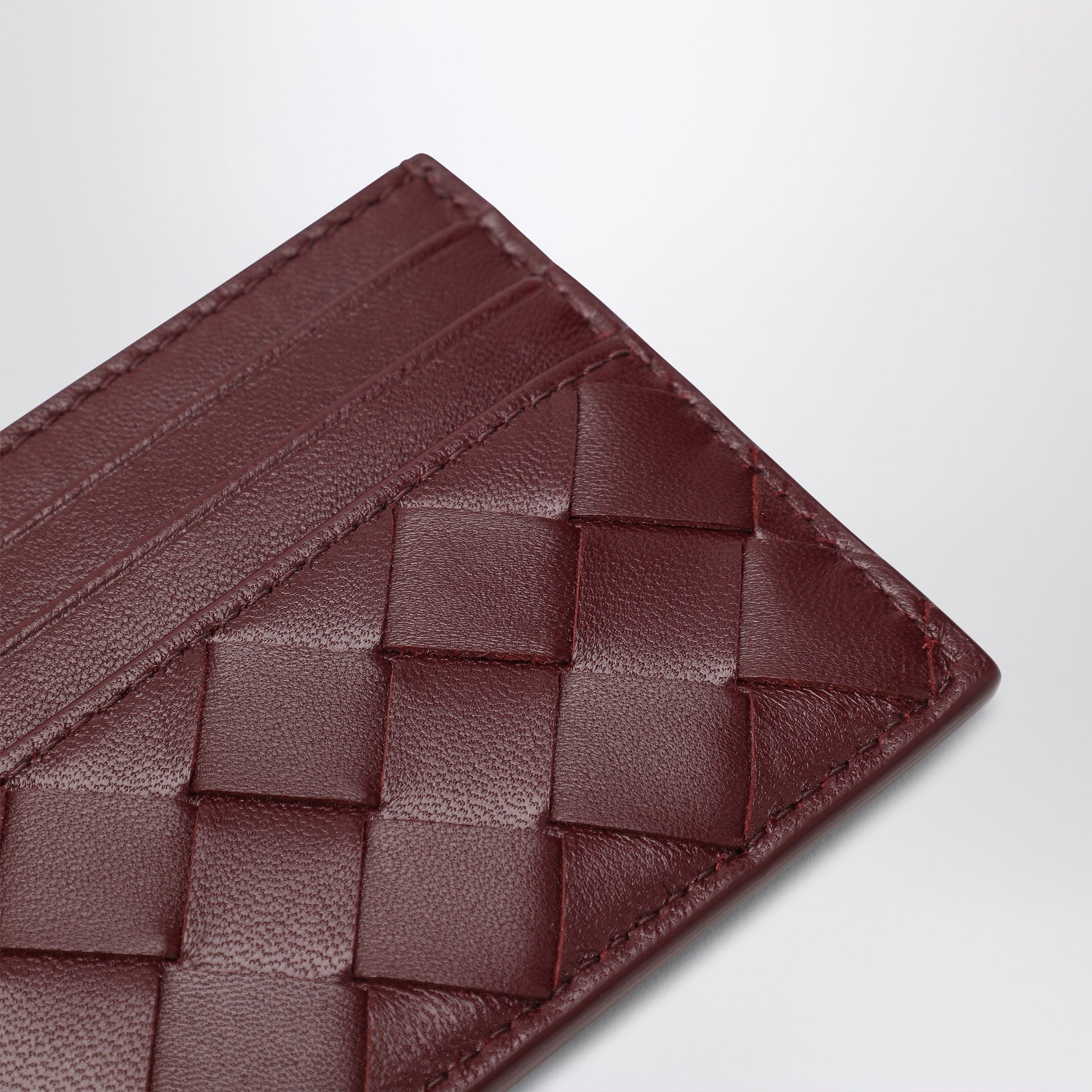 Barolo color card holder in Intrecciato