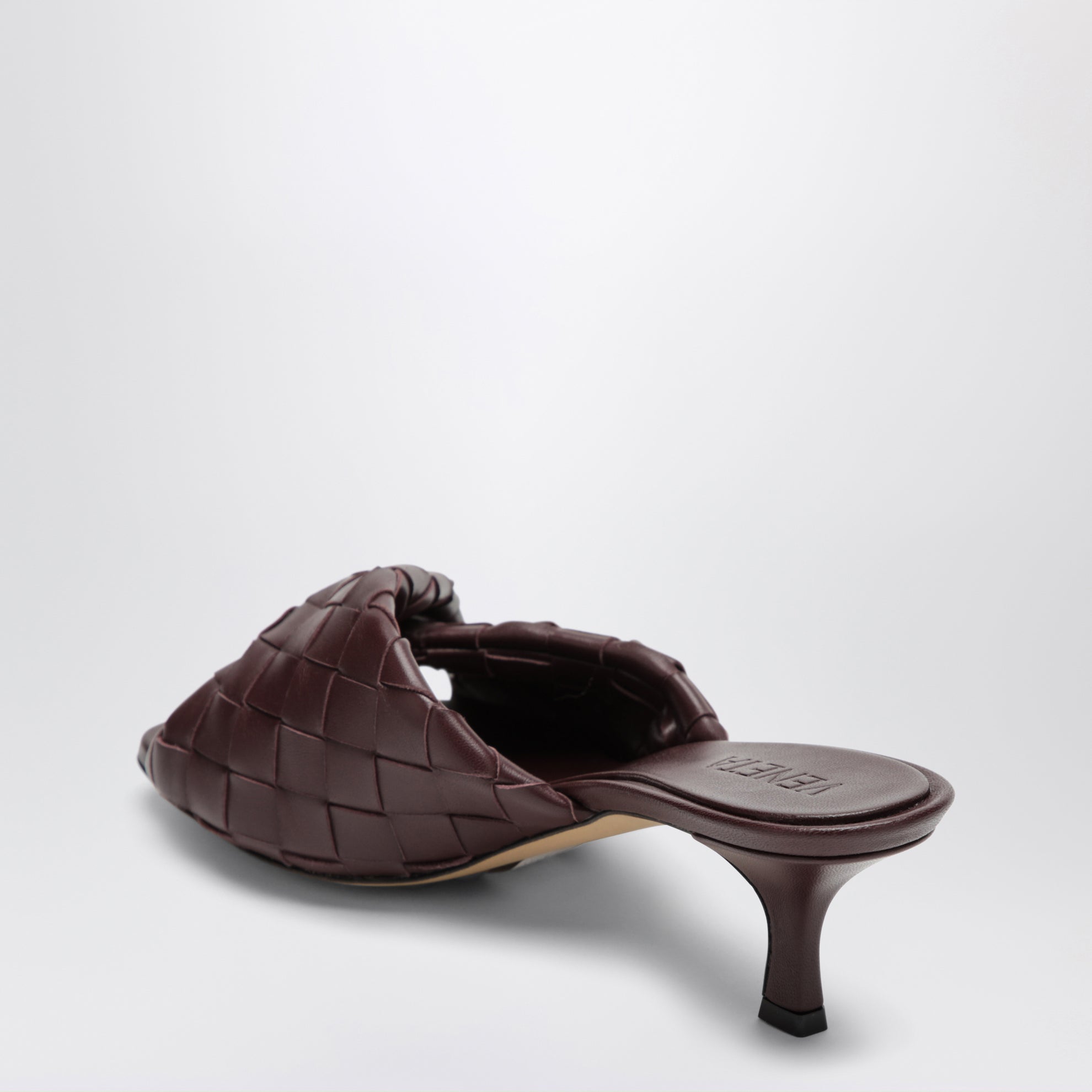 Dark mahogany Intrecciato Mule Blink sandals