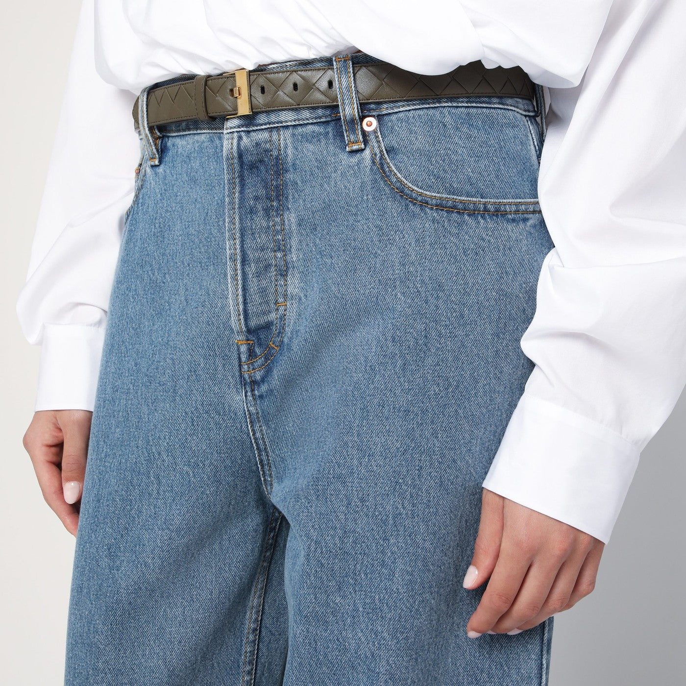 Cipresso-colored Watch belt in Intrecciato