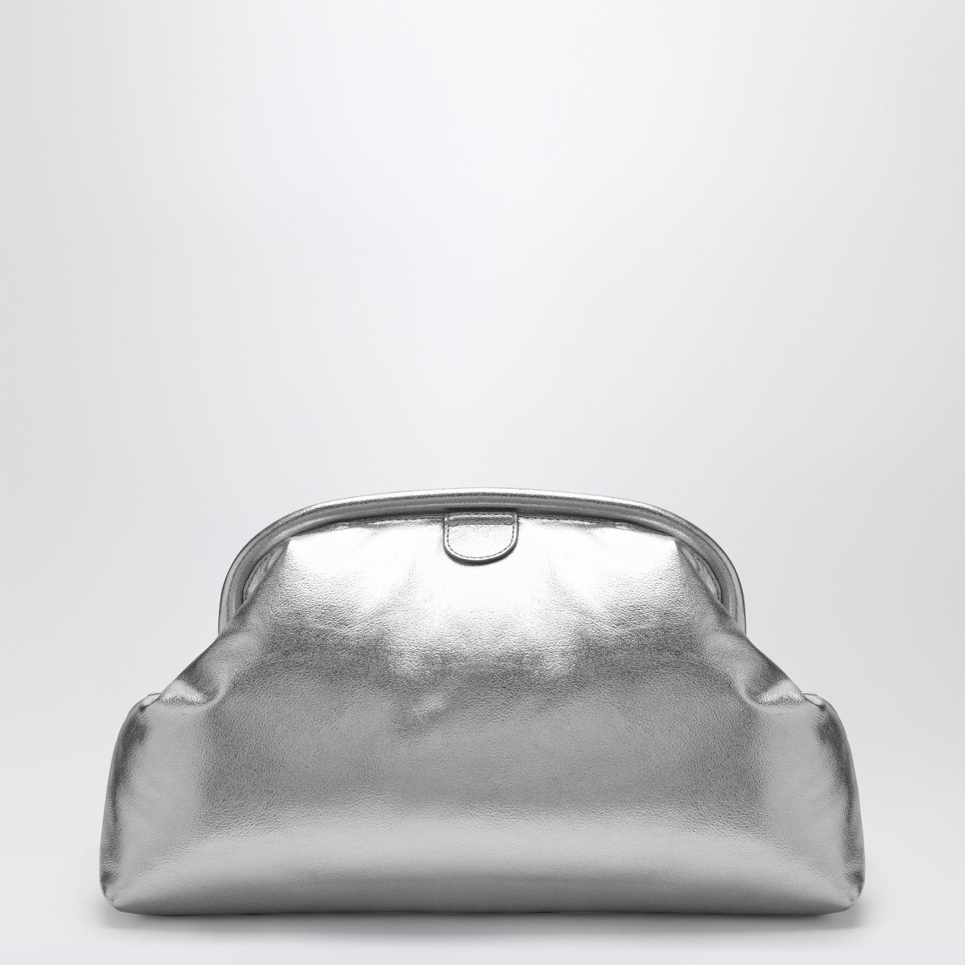 Silberne metallische gepolsterte Falabella Clutch