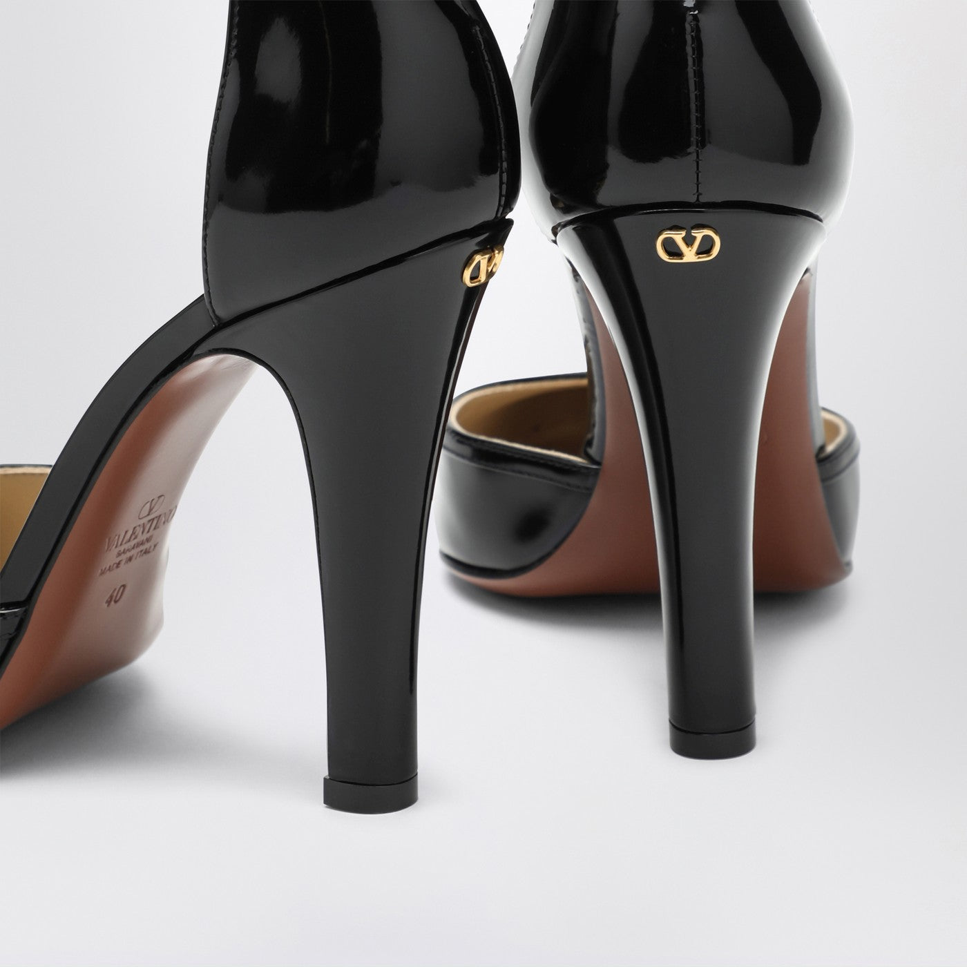 VALENTINO GARAVANI Hi Dolly black patent leather pumps | TheDoubleF