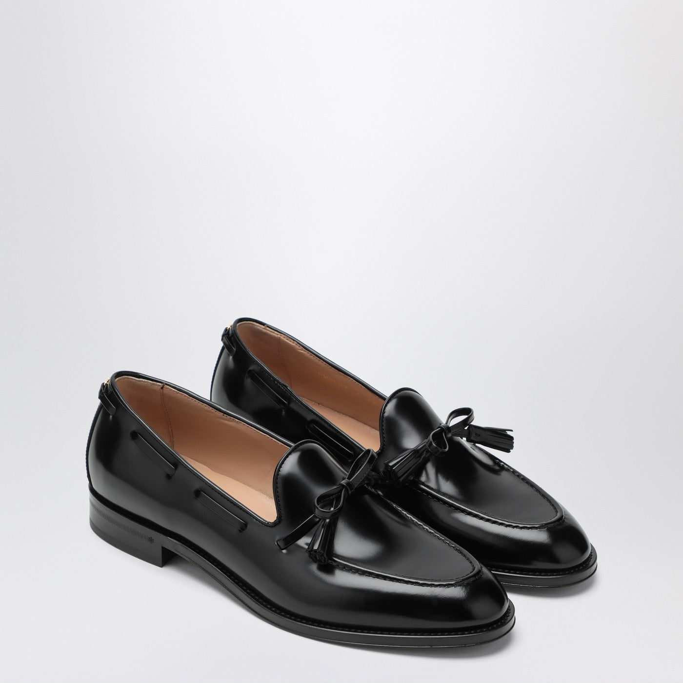 Bowshire loafers in black glossy calfskin