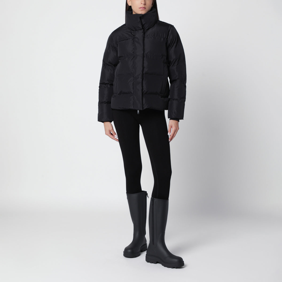 Hill black down jacket in recycled polyester