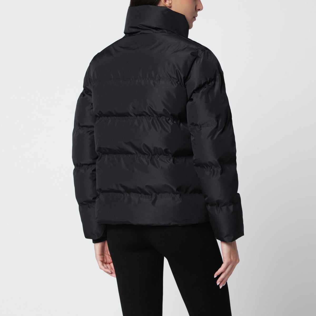 Hill black down jacket in recycled polyester