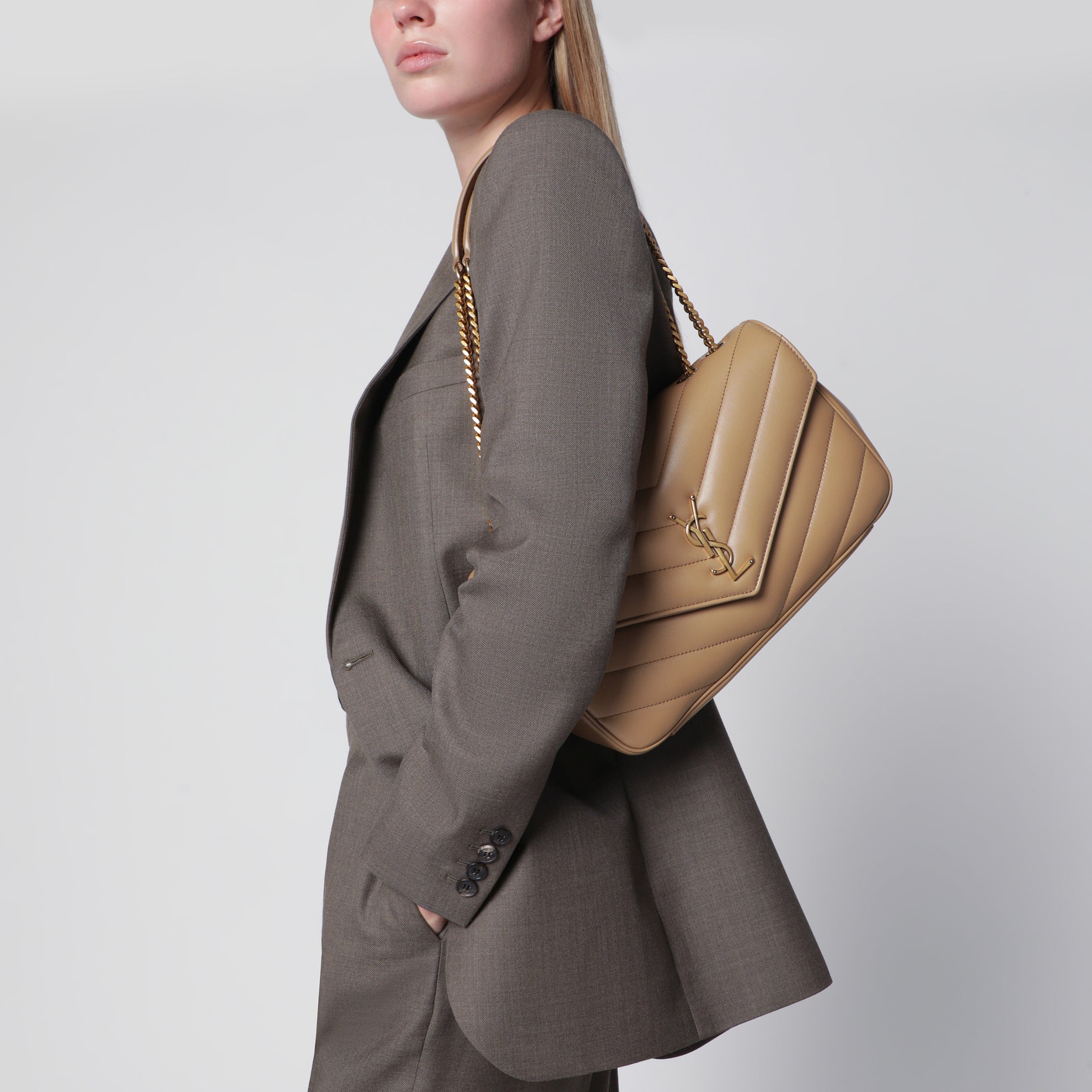 Borsa LouLou media marrone chiara in pelle