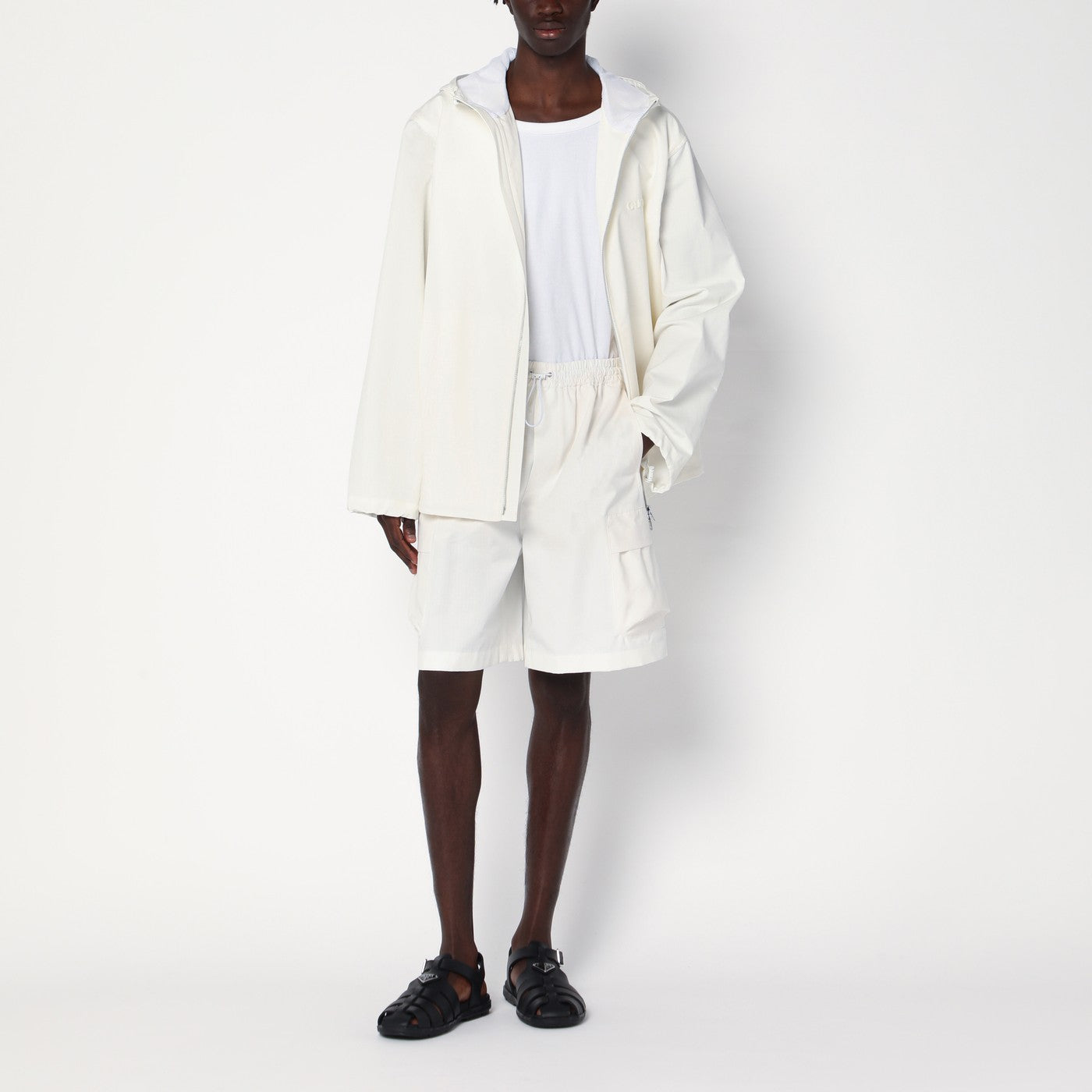 GUCCI White zip-up jacket with logo print | TheDoubleF