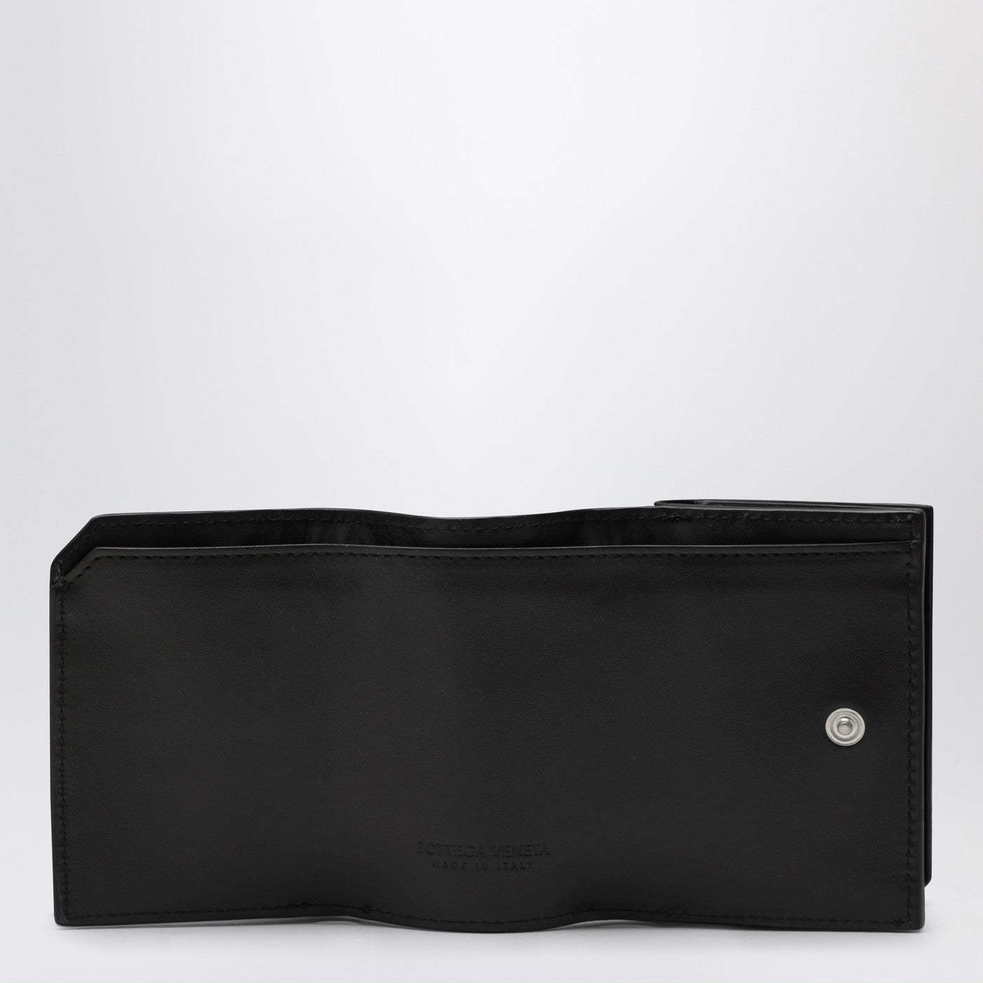 Portafoglio trifold fondente in Intrecciato