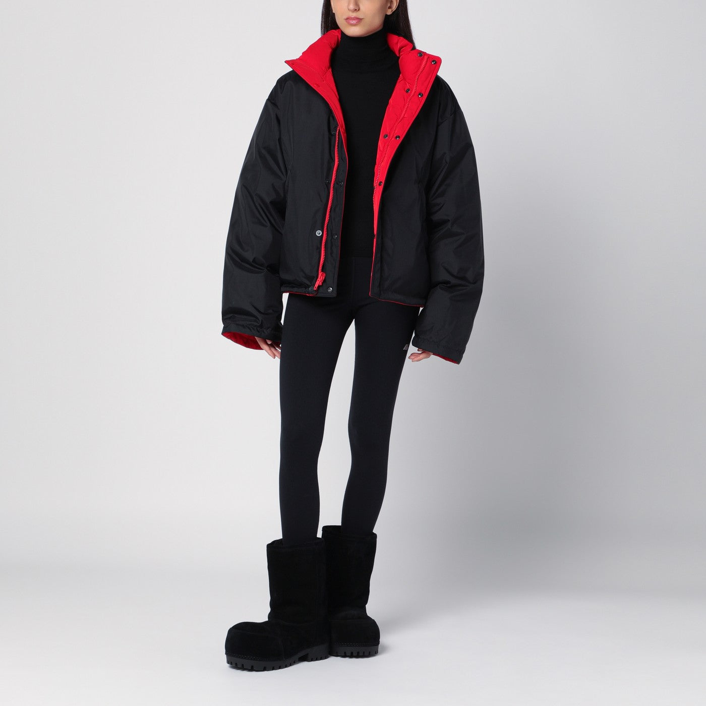 Doudoune réversible rouge et noir en sergé technique